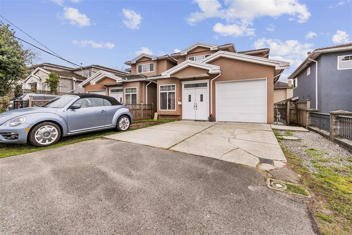 Burnaby, BC V5J 1M9,4316 HURST ST