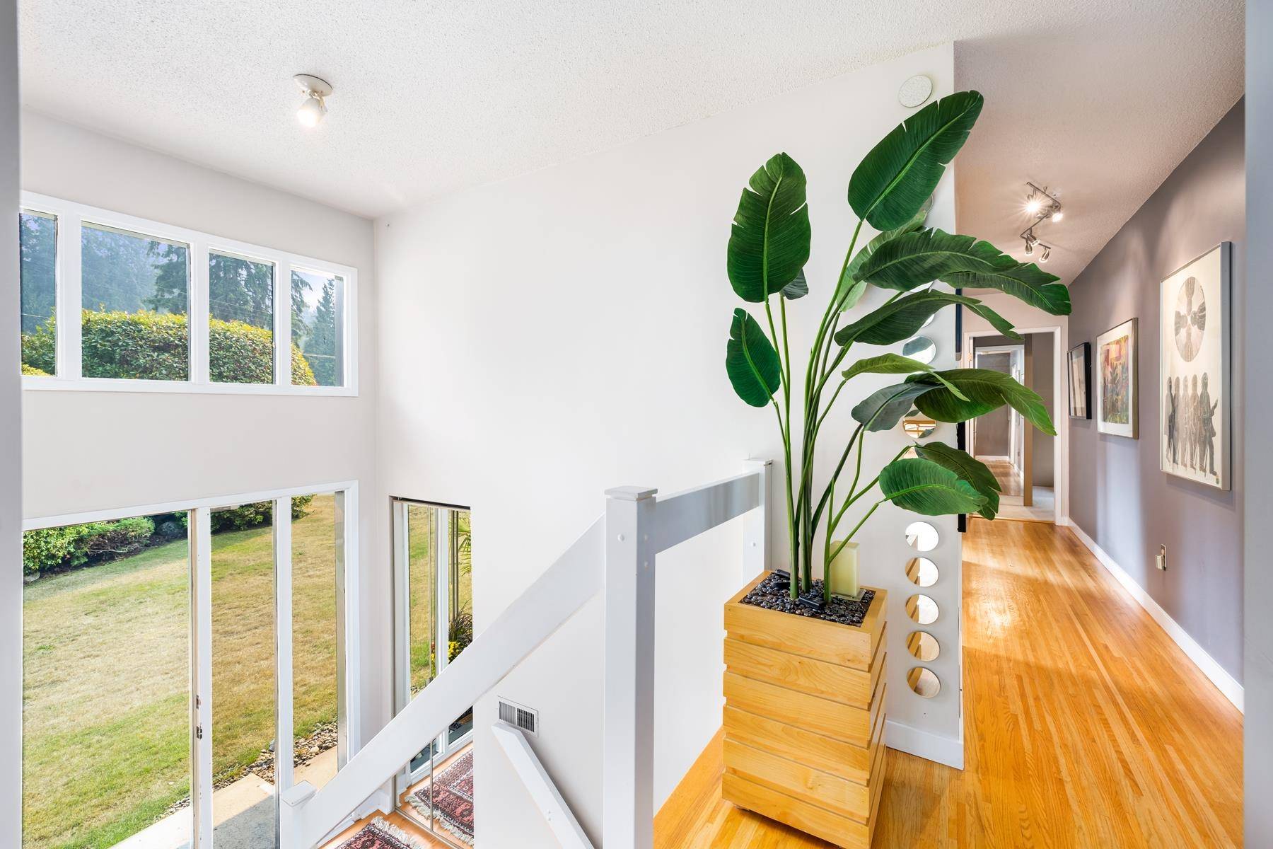 North Vancouver, BC V7R 1M1,1409 GREENBRIAR WAY