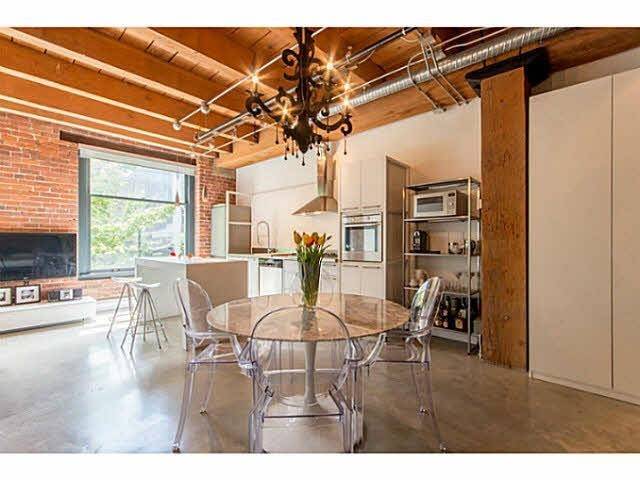 Vancouver, BC V6A 0A5,55 E CORDOVA ST #214