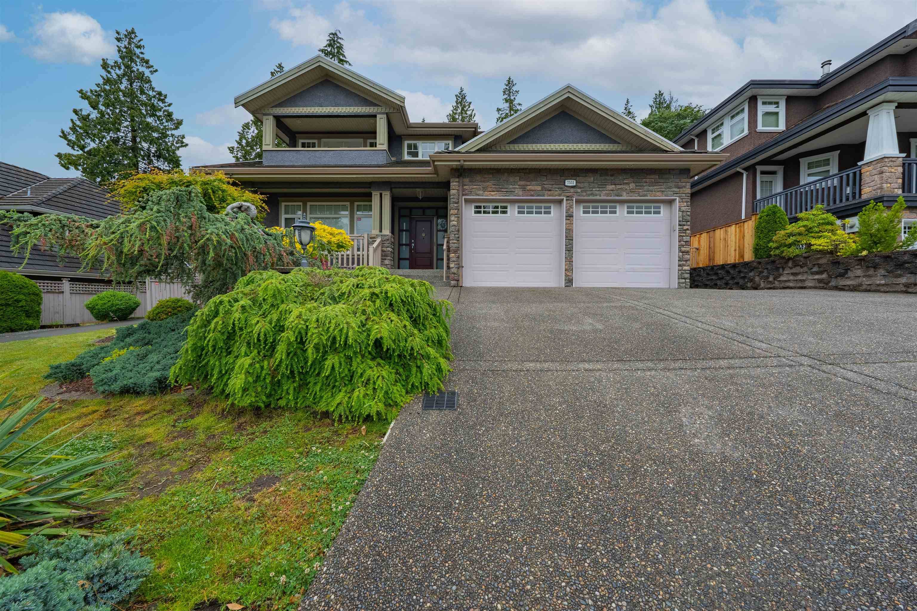 Burnaby, BC V5A 4W7,7551 CURTIS ST