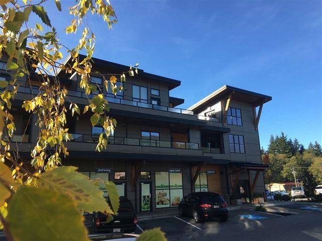 Gibsons, BC V0N 1V8,641 MAHAN RD #204