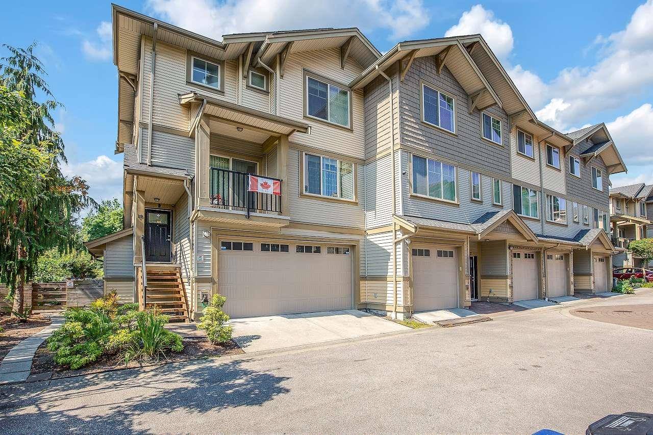 Surrey, BC V3V 0B8,9533 130A ST #29