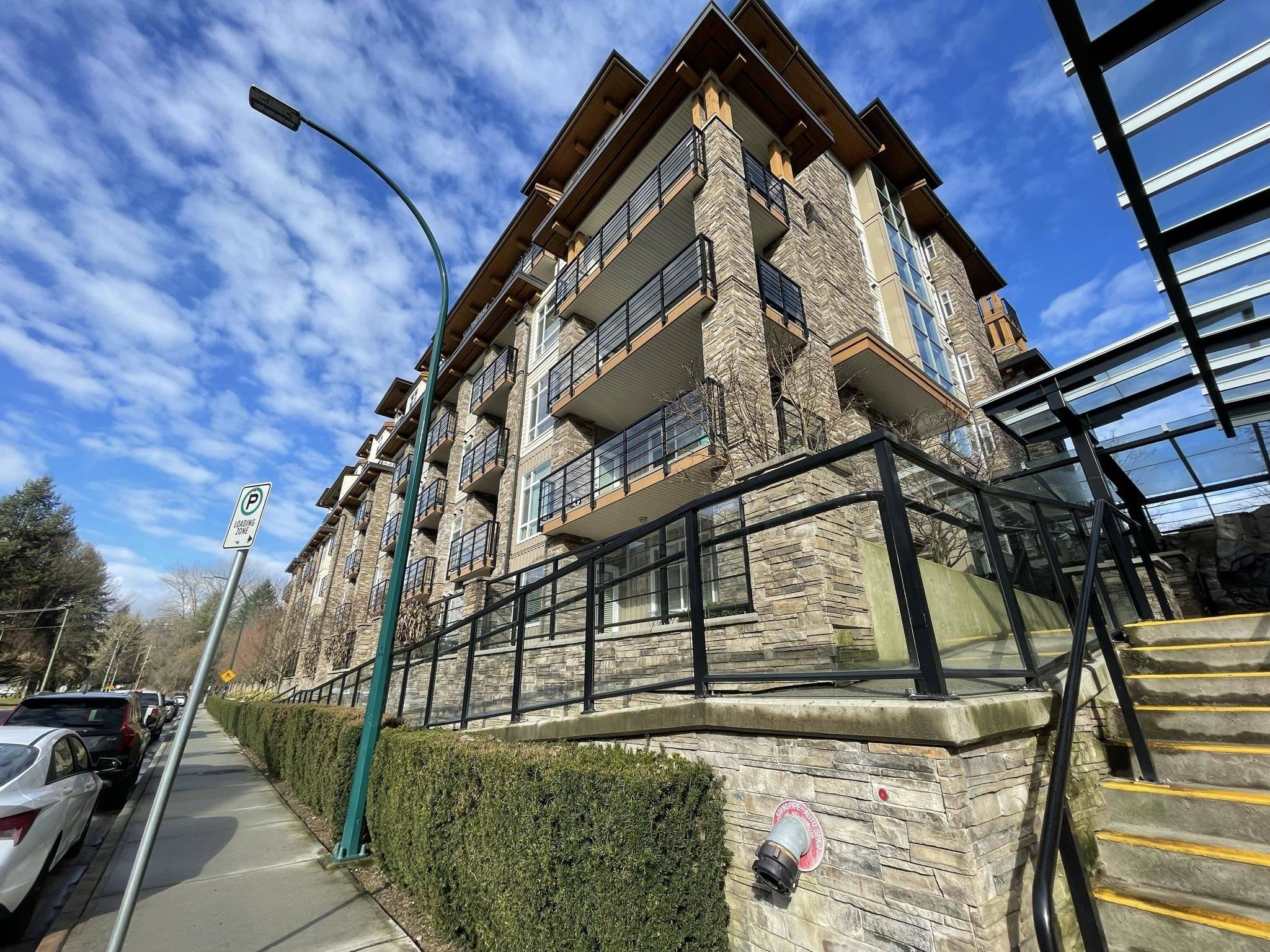 Port Coquitlam, BC V3C 0E4,2495 WILSON AVE #615