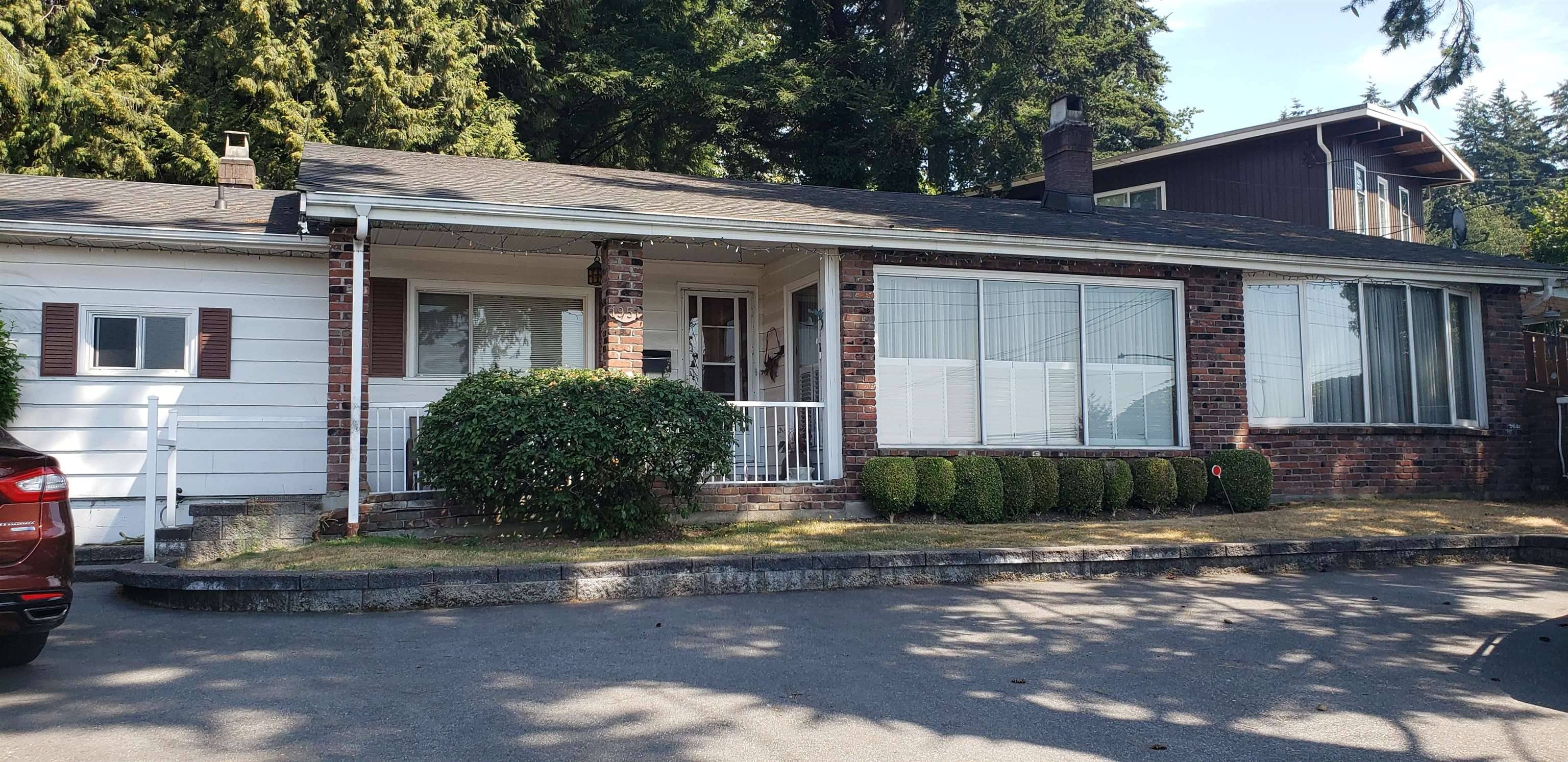 Coquitlam, BC V3K 1J2,1951 CAPE HORN AVE