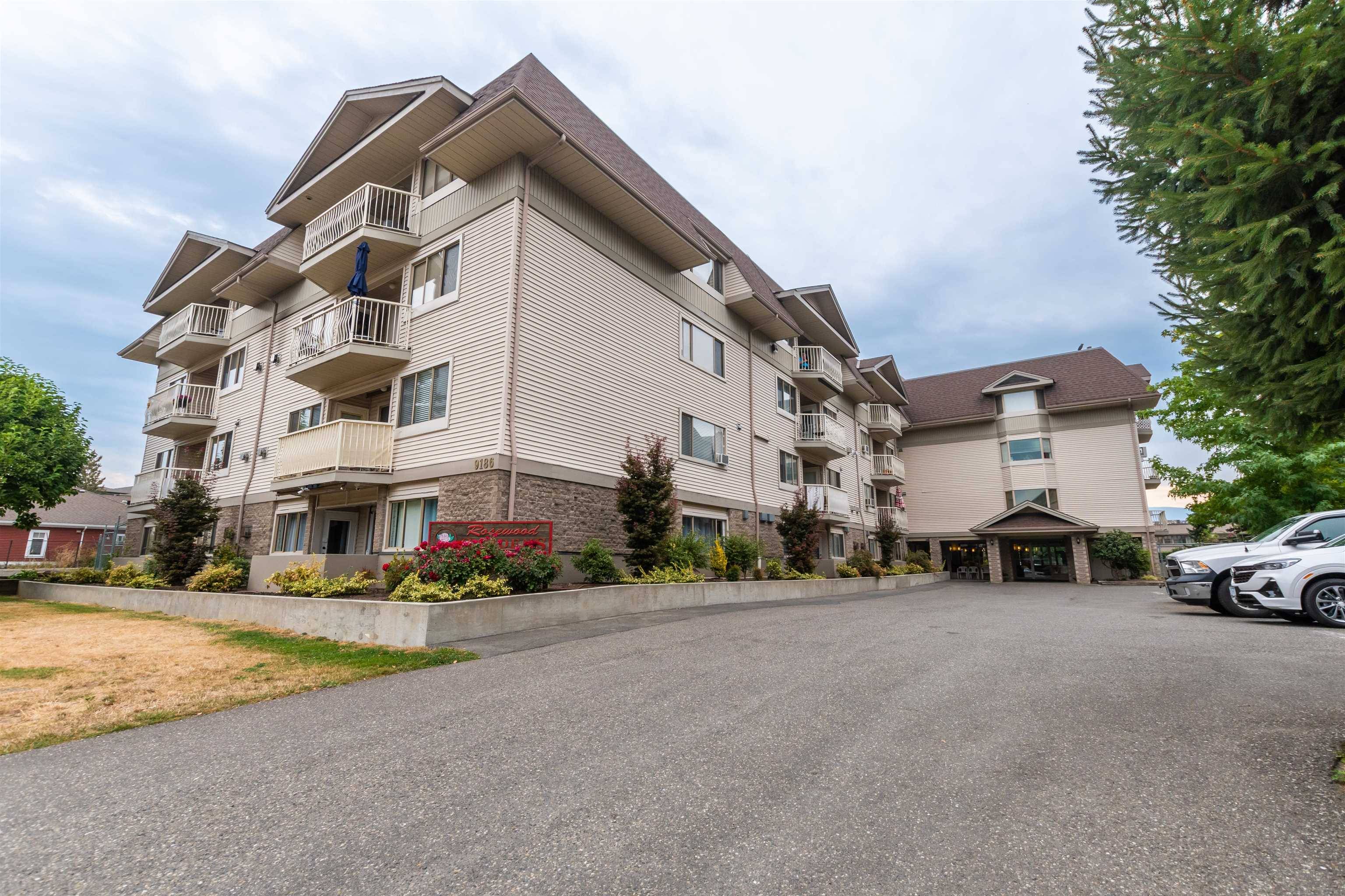 Chilliwack, BC V2P 7X6,9186 EDWARD ST #403