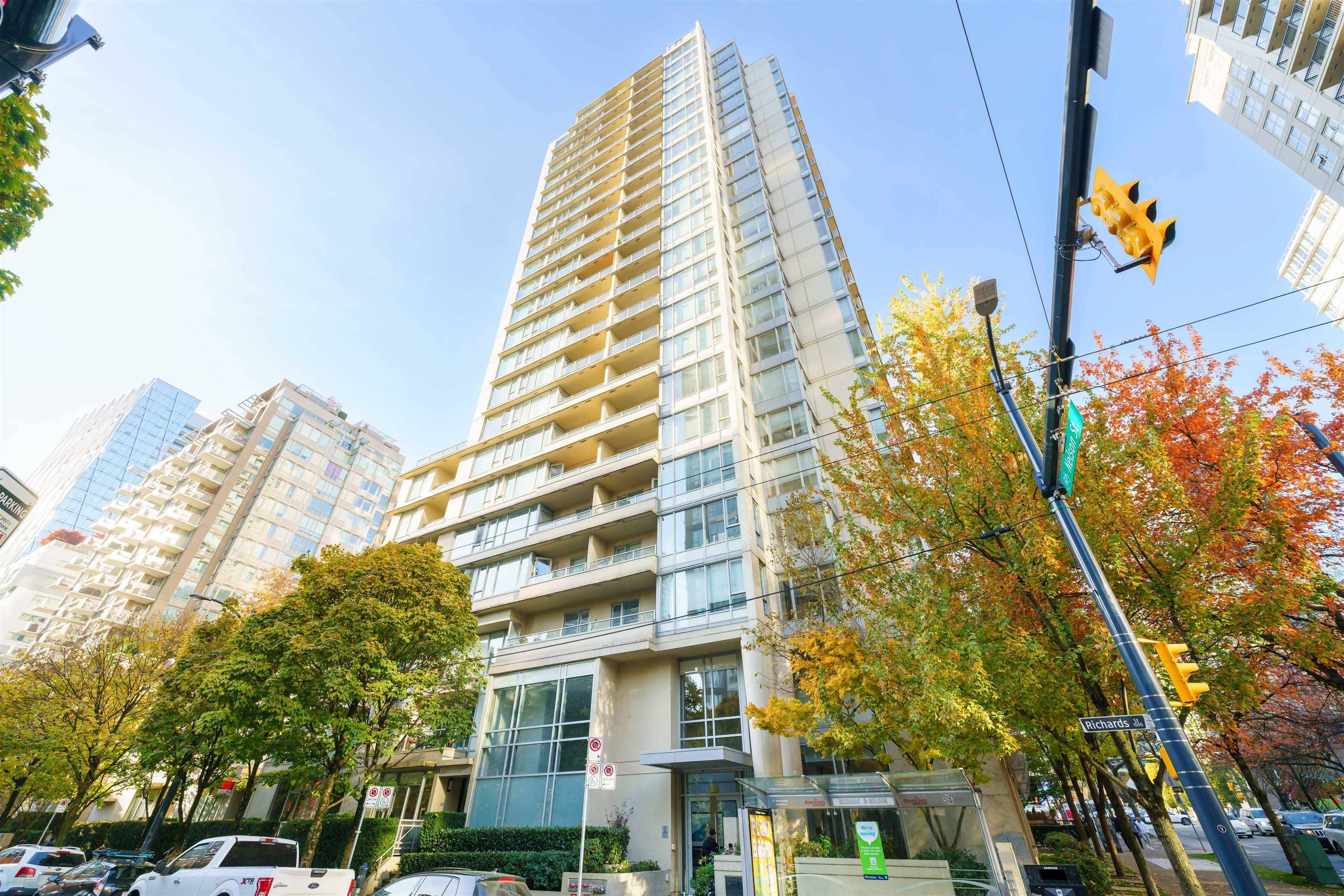 Vancouver, BC V6B 1J6,1001 RICHARDS ST #1606