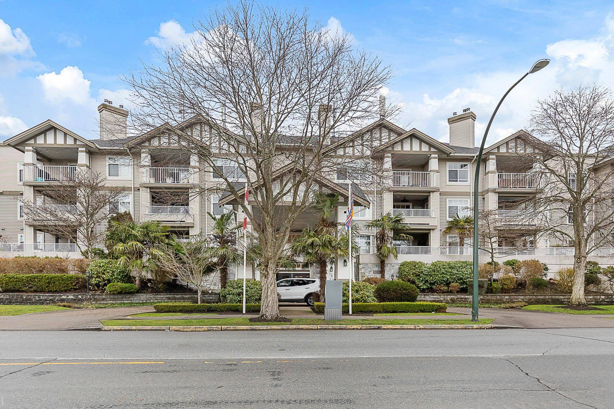 Delta, BC V4K 5B5,4770 52A ST #213