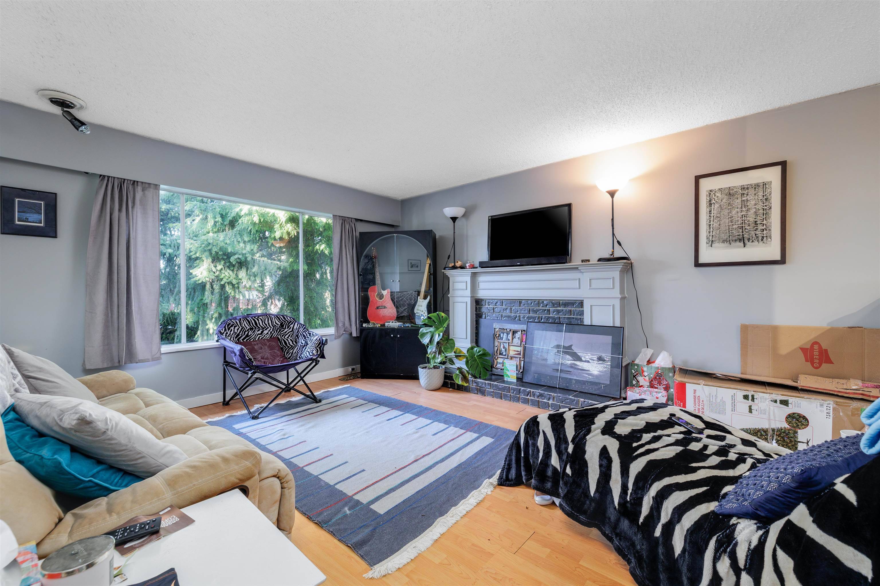 Maple Ridge, BC V2X 5C8,11736 MORRIS ST