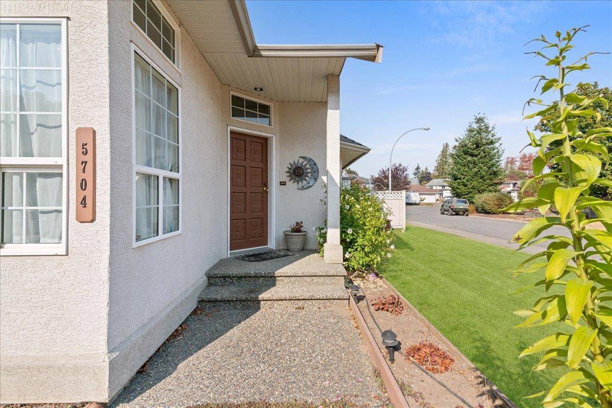 Sardis, BC V2R 3X8,5704 REMINGTON CRES