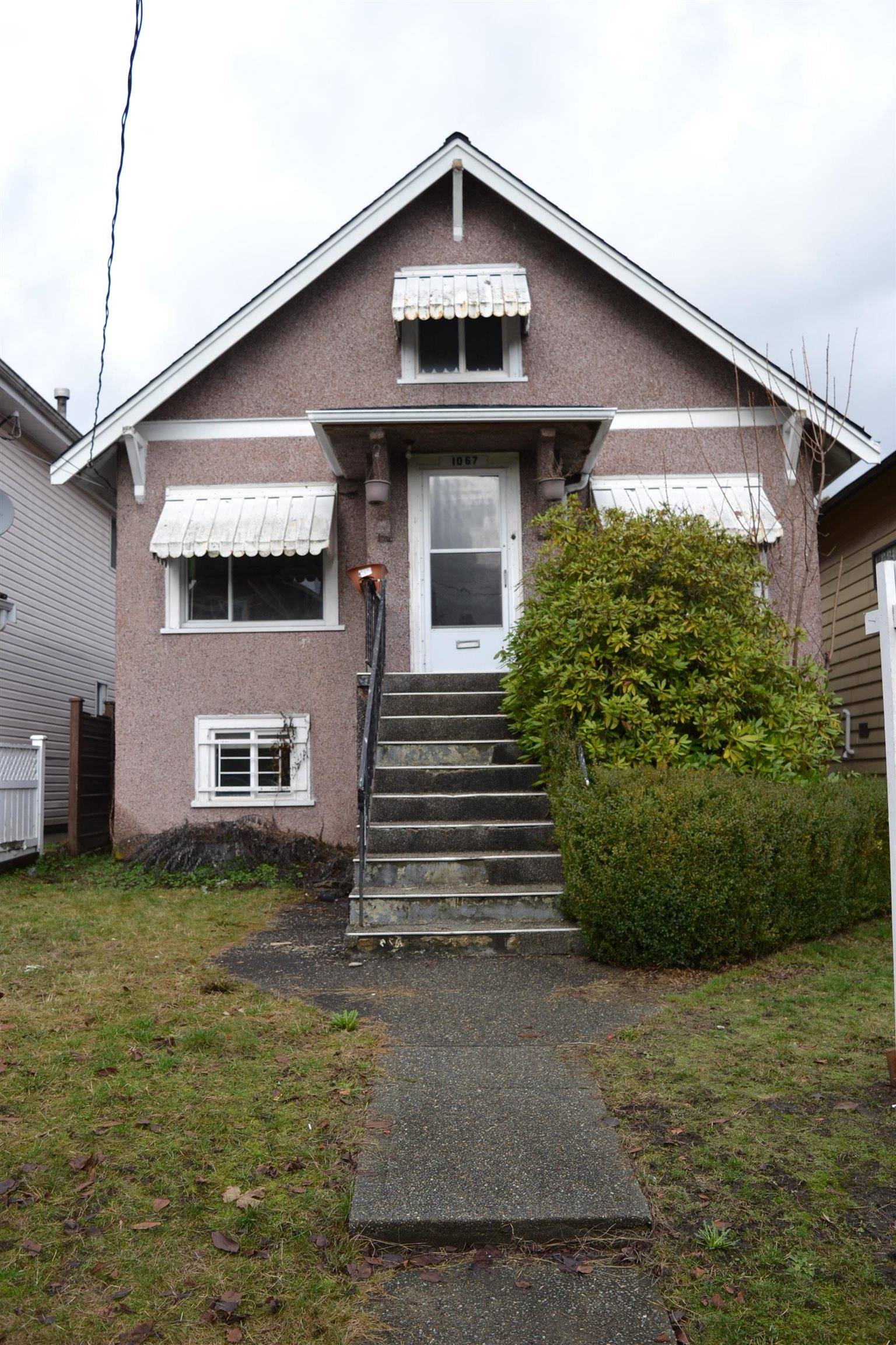 Vancouver, BC V5T 2P1,1067 E 14TH AVE