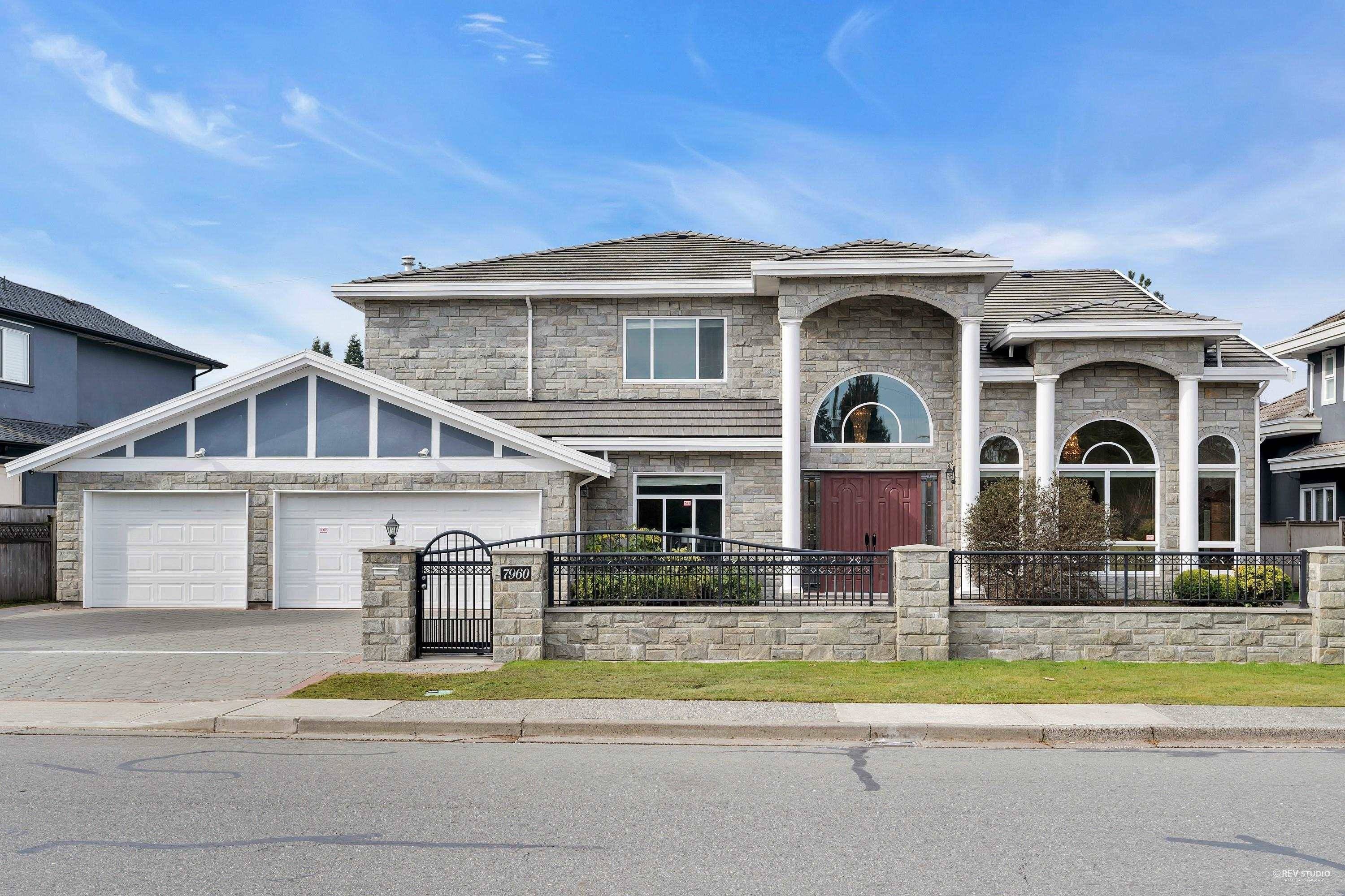 Richmond, BC V6Y 1H4,7960 SUNNYMEDE CRES