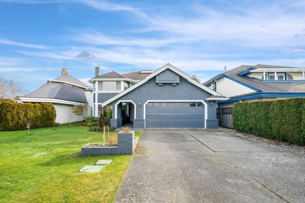 Richmond, BC V7C 4N5,7266 FROBISHER DR