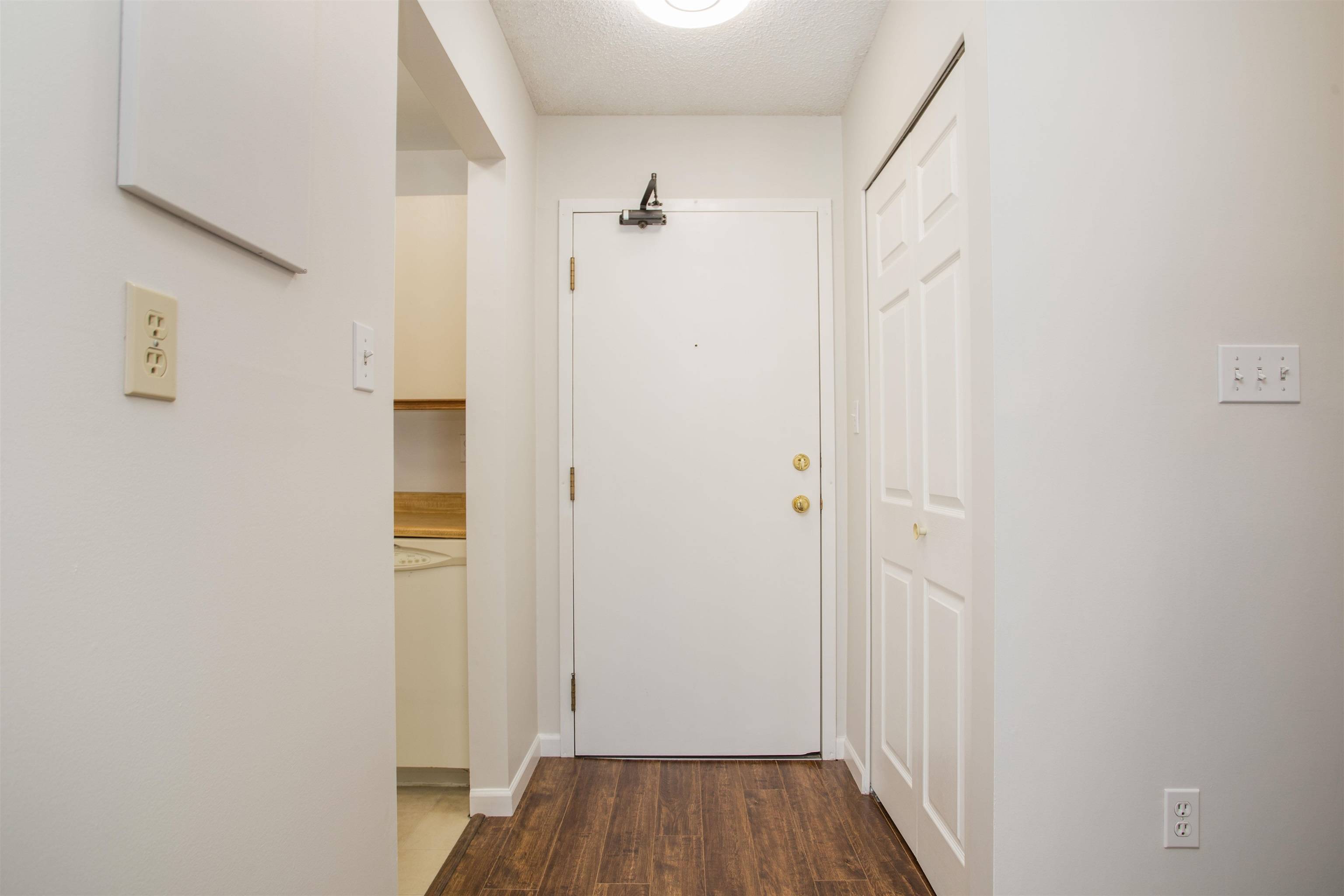 Richmond, BC V6Y 1Z3,7451 MINORU BLVD #138