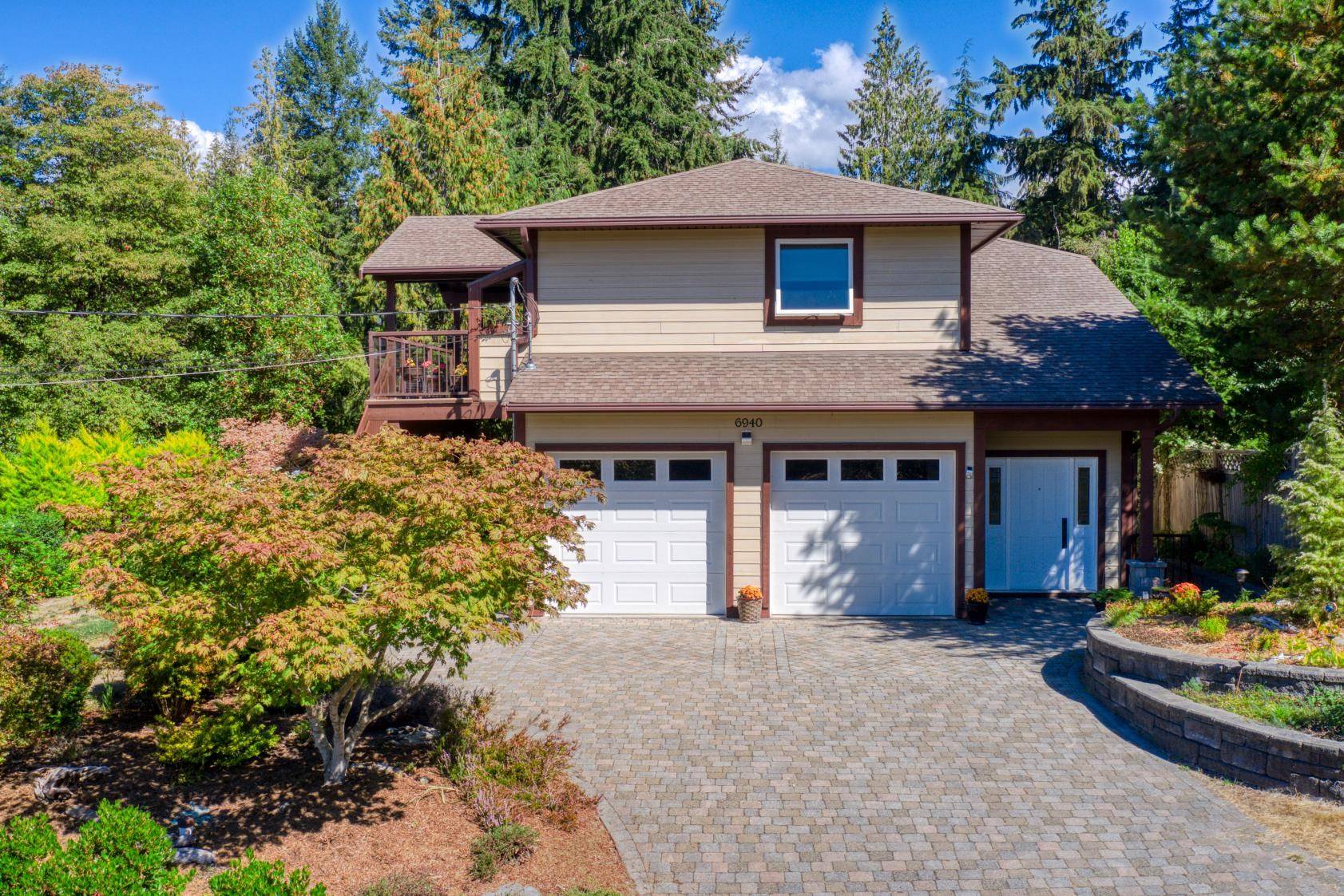 Sechelt, BC V7Z 0P3,6940 MOUNT RICHARDSON RD