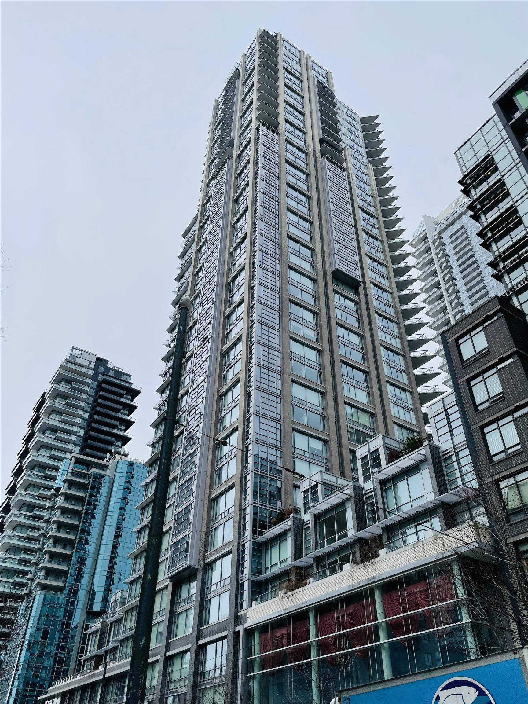 Vancouver, BC V6Z 0E3,1283 HOWE ST #606