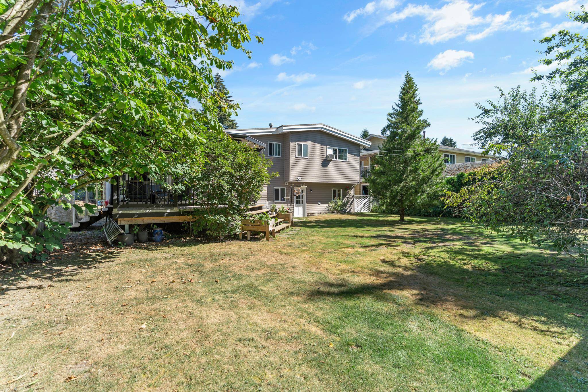 Maple Ridge, BC V2X 7T1,20846 STONEY AVE