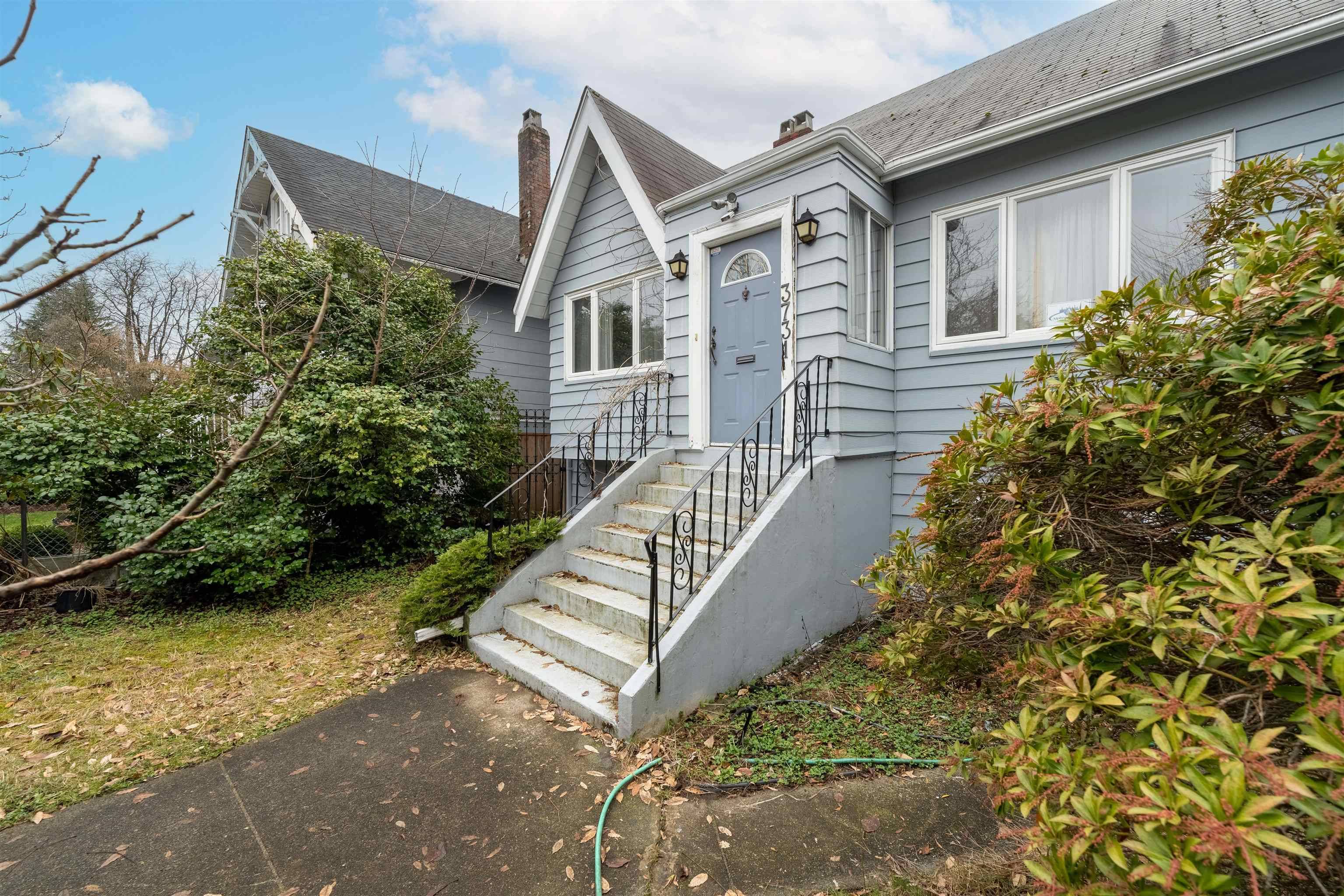 Vancouver, BC V6S 2C8,3731 DUNBAR ST