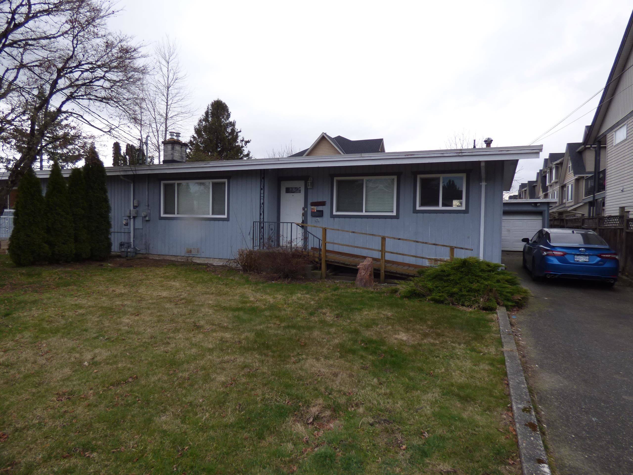 Chilliwack, BC V2P 5W5,9235 BROADWAY ST #2