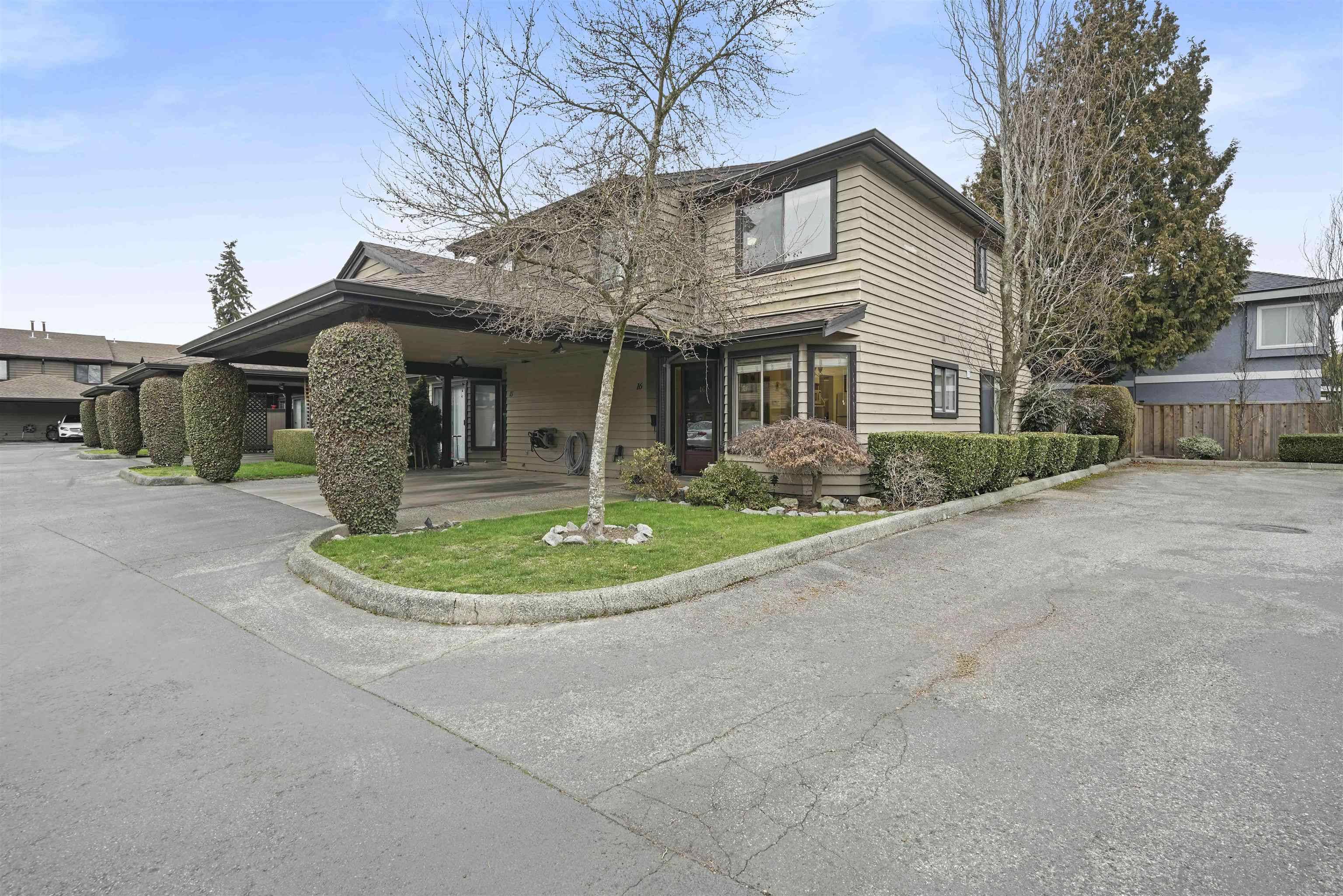 Richmond, BC V6Y 1A3,7651 FRANCIS RD #16