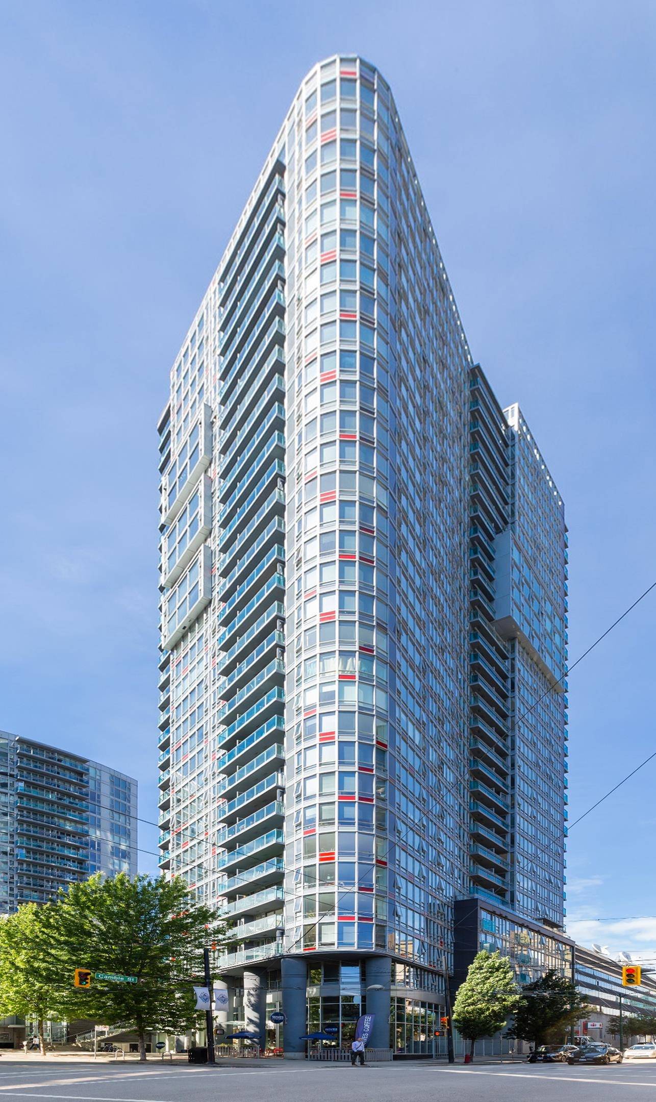 Vancouver, BC V6B 0E8,233 ROBSON ST #1209