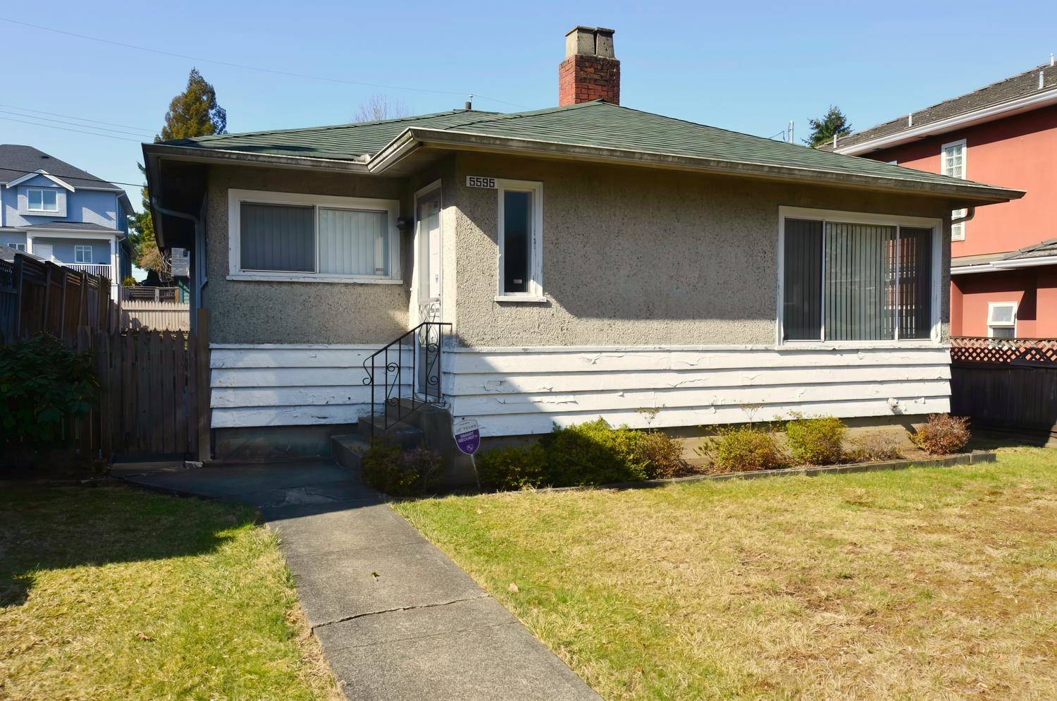 Vancouver, BC V5R 3S2,5595 EARLES ST