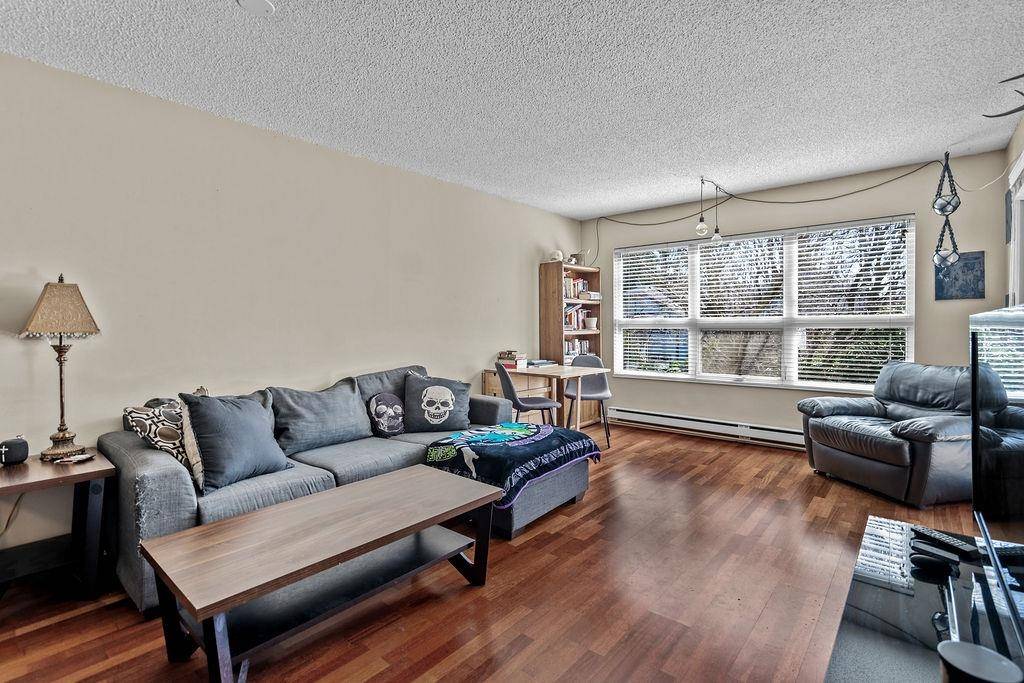 Vancouver, BC V5N 5P2,1440 E BROADWAY #202