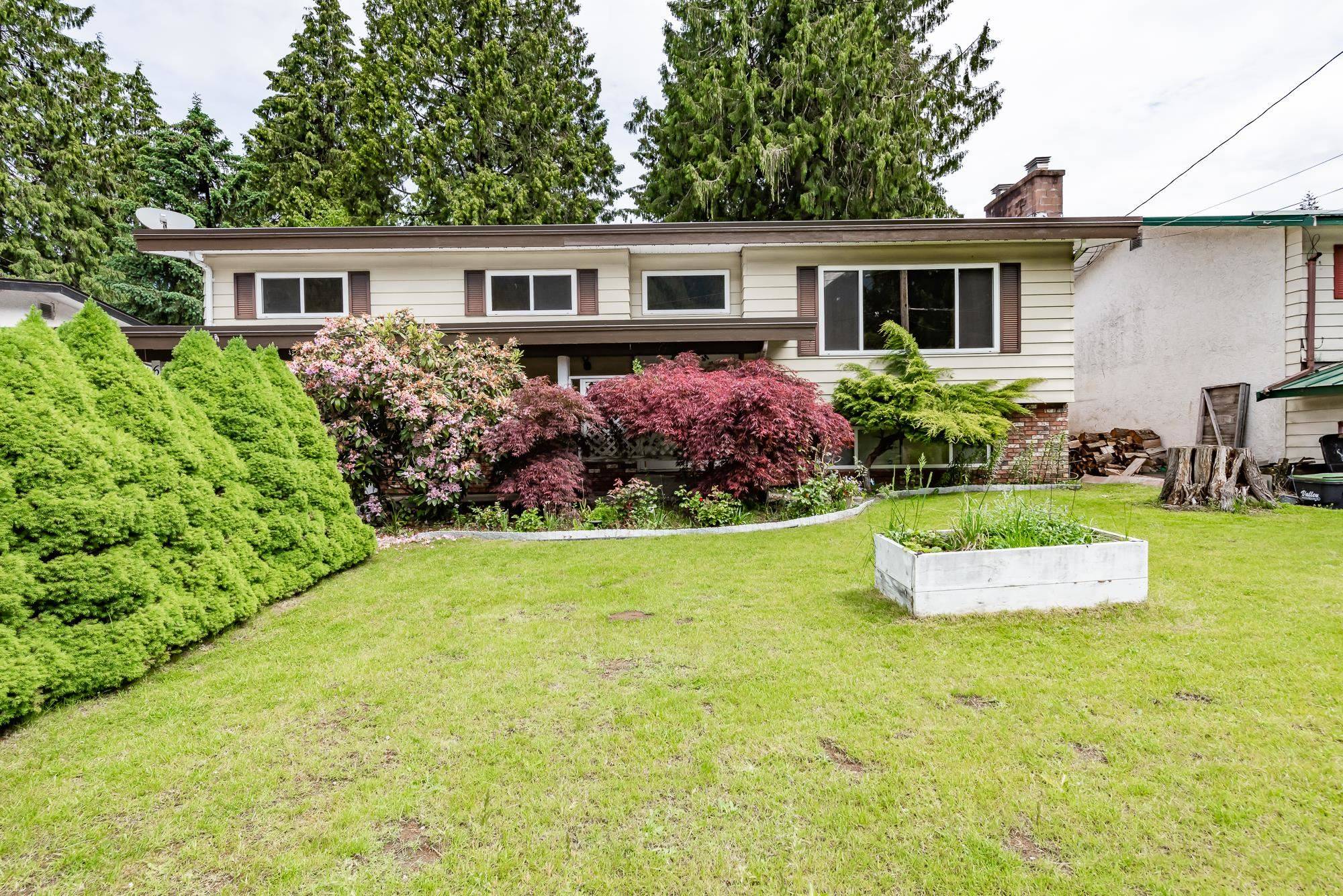 Hope, BC V0X 1L2,63751 ROSEWOOD AVE