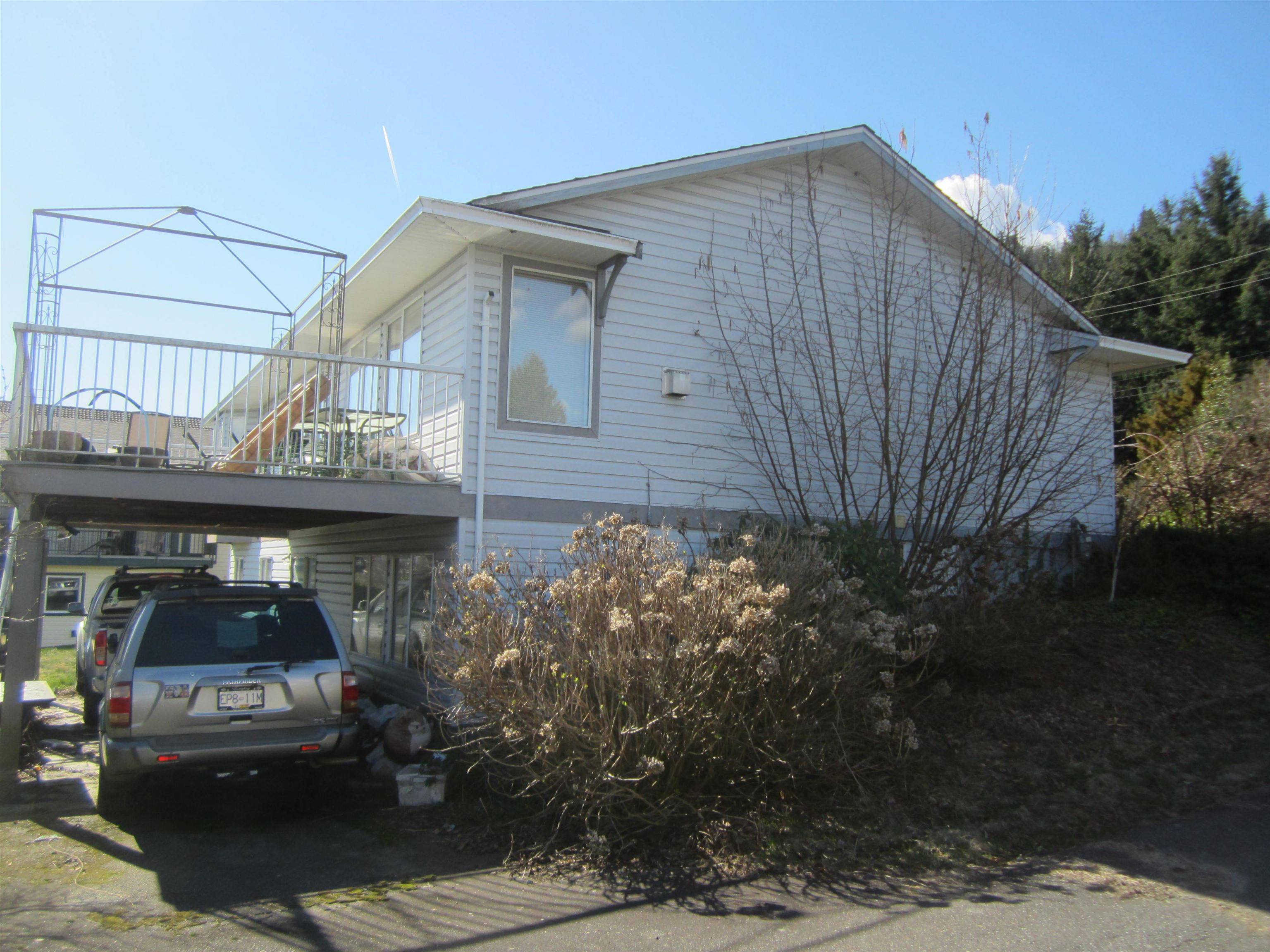 Mission, BC V2V 6P6,8038 MANSON ST