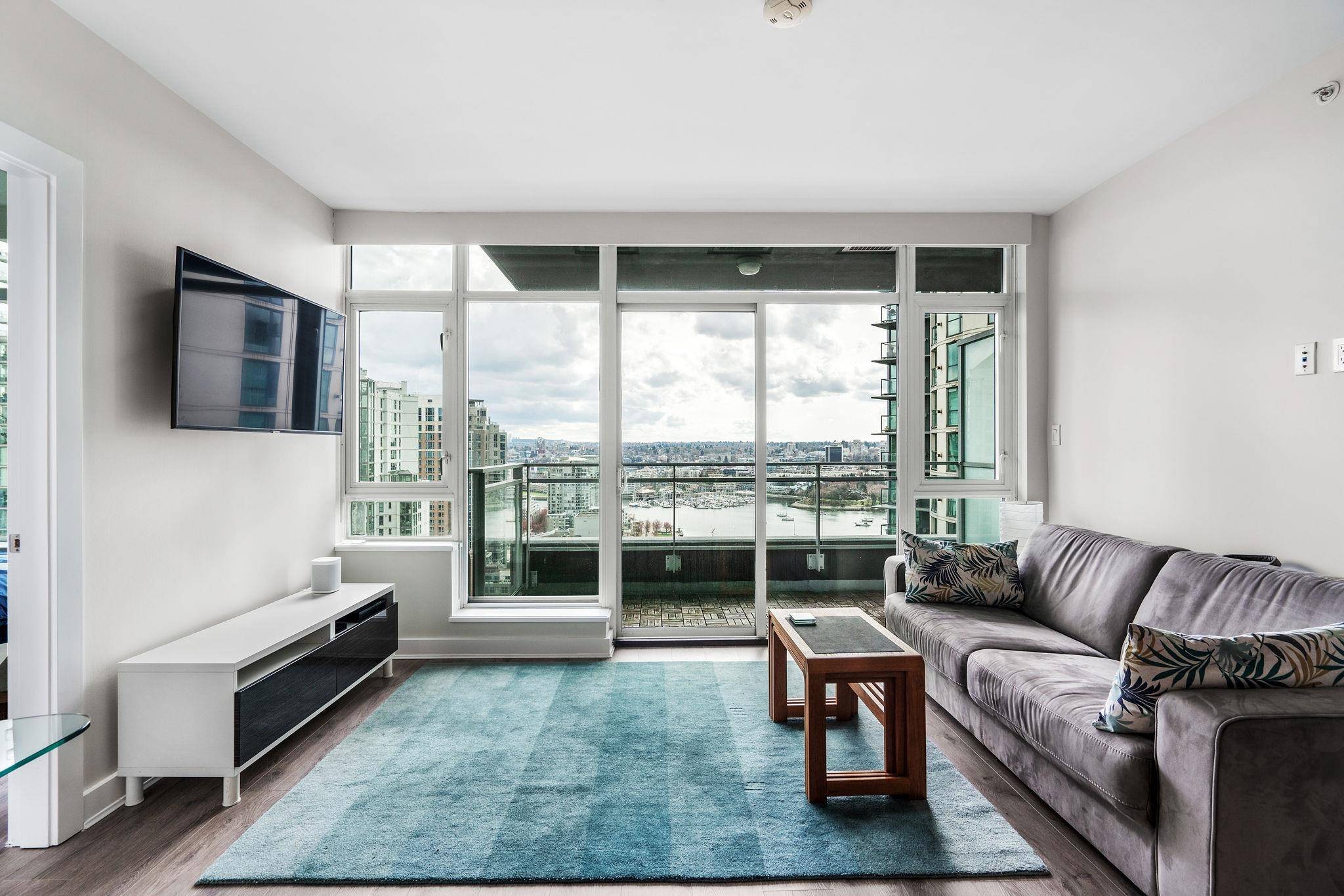 Vancouver, BC V6B 0L1,1372 SEYMOUR ST #2606