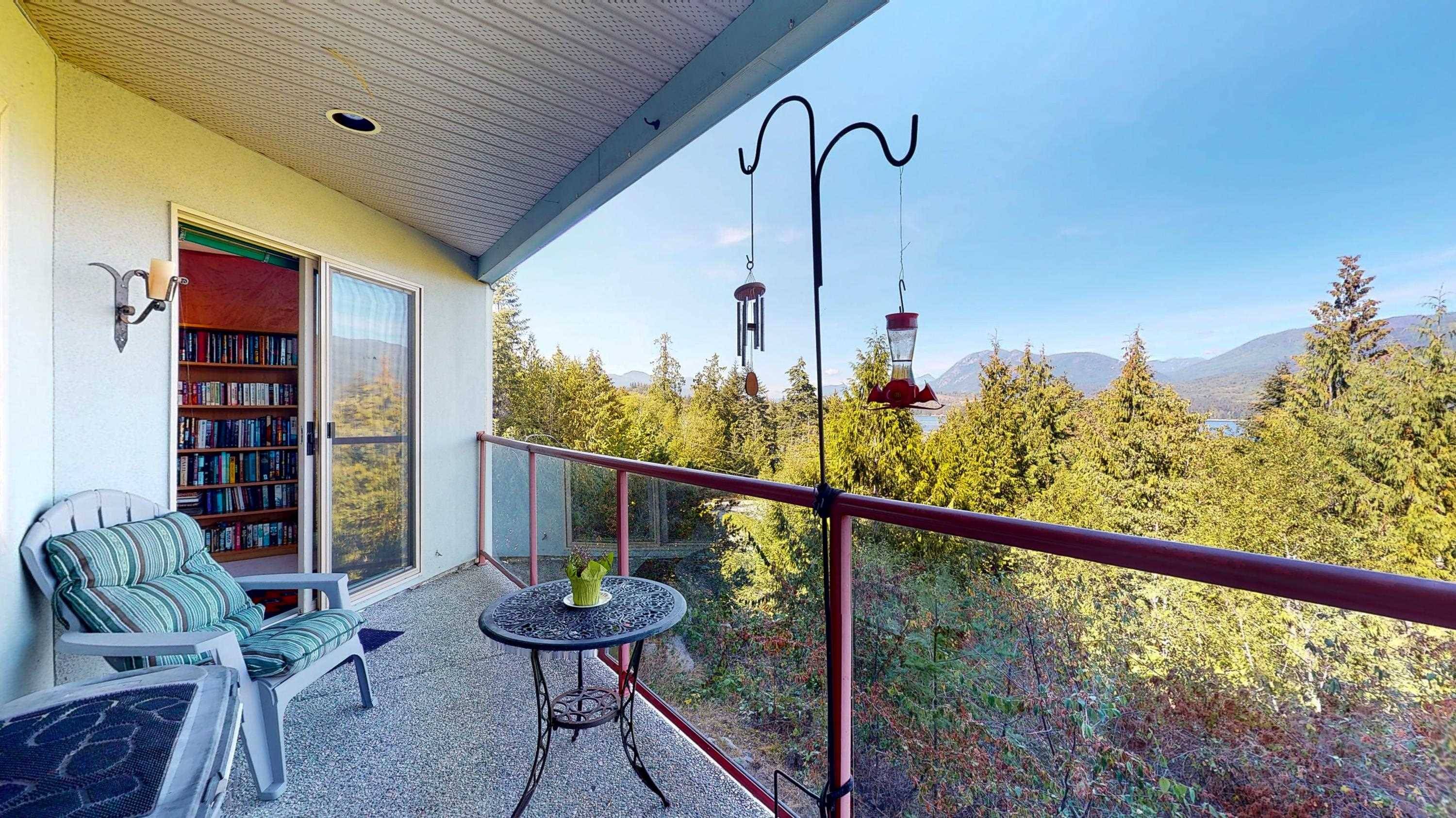 Sechelt, BC V7Z 0K5,5780 TRAIL AVE #122