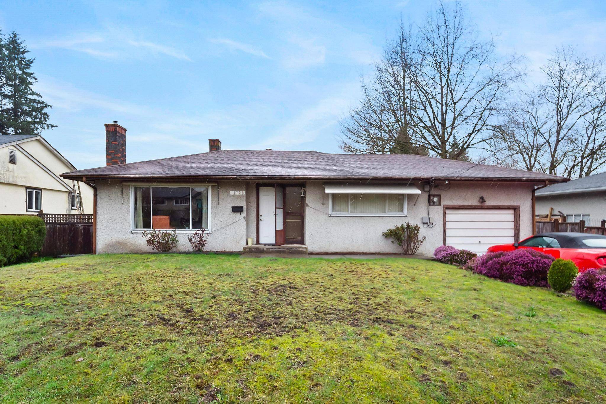 Maple Ridge, BC V2X 5P3,11729 CARSHILL ST