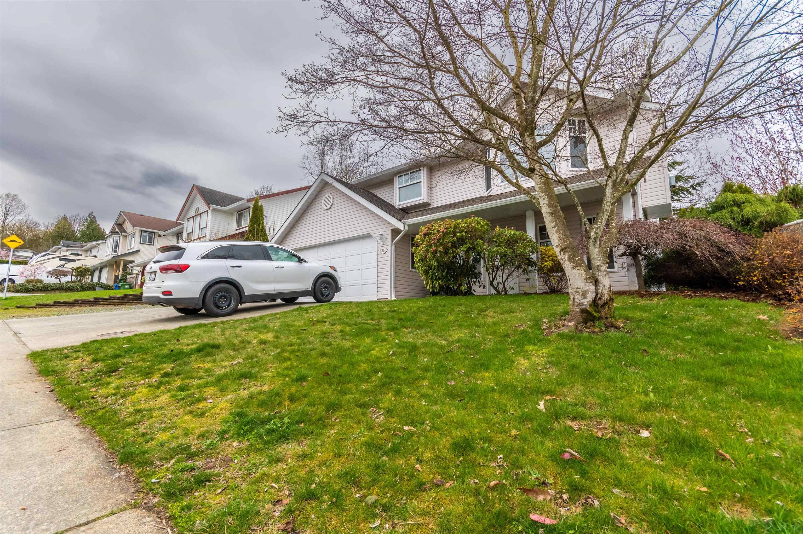 Abbotsford, BC V2S 7H3,3751 LATIMER ST