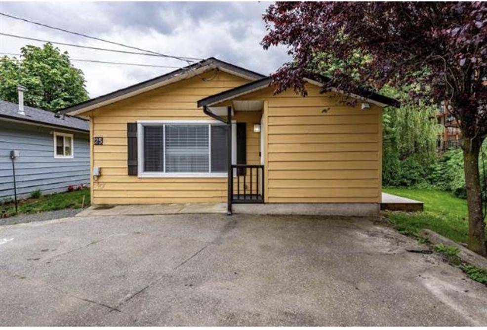 Sardis, BC V2R 3M8,5648 VEDDER RD #25