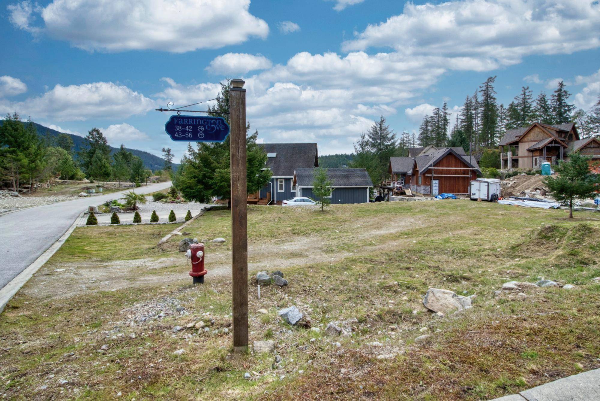 Garden Bay, BC V0N 1S1,4622 SINCLAIR BAY RD #Lot 42