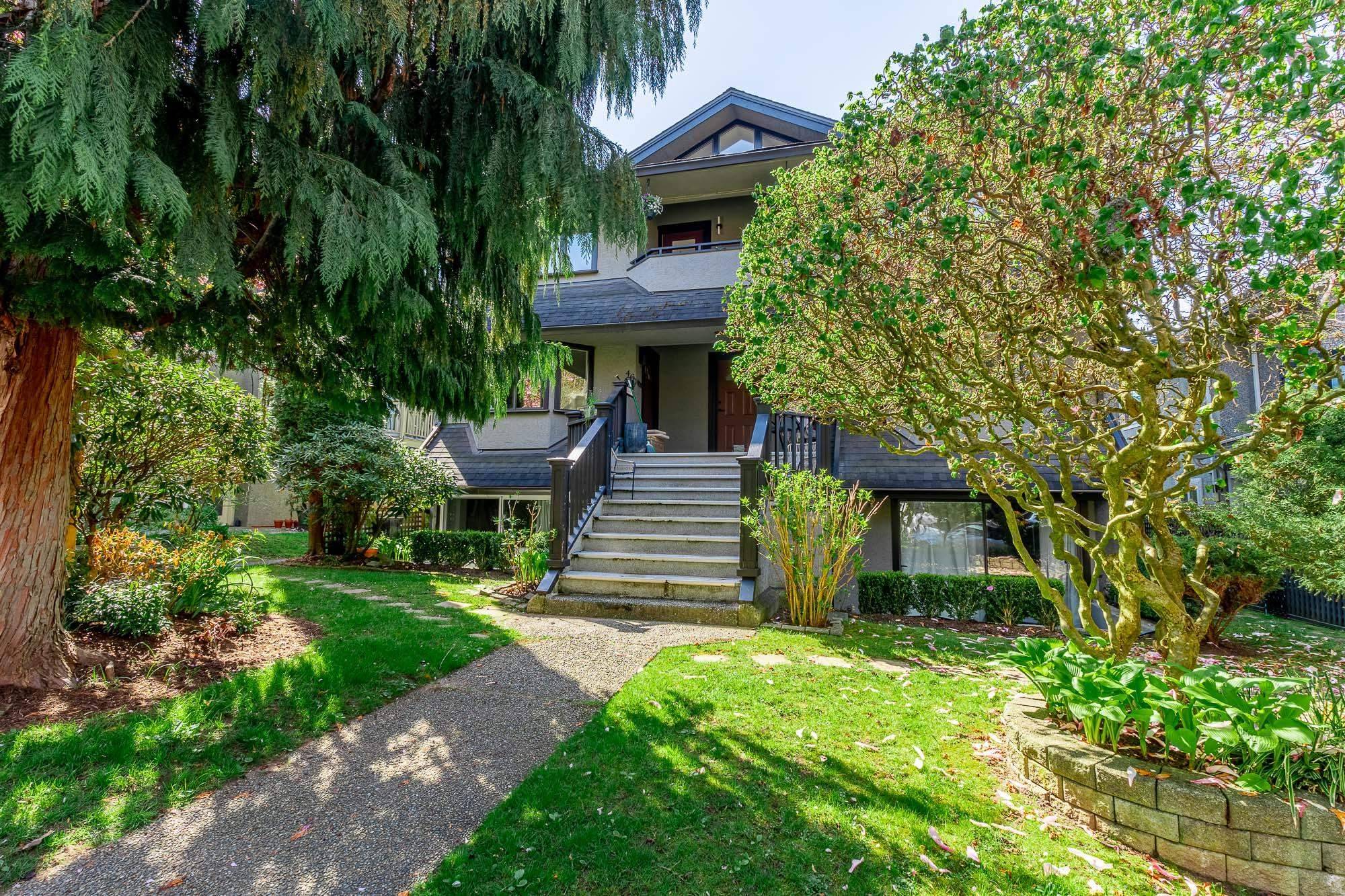 Vancouver, BC V5Y 1W6,48 14TH AVE