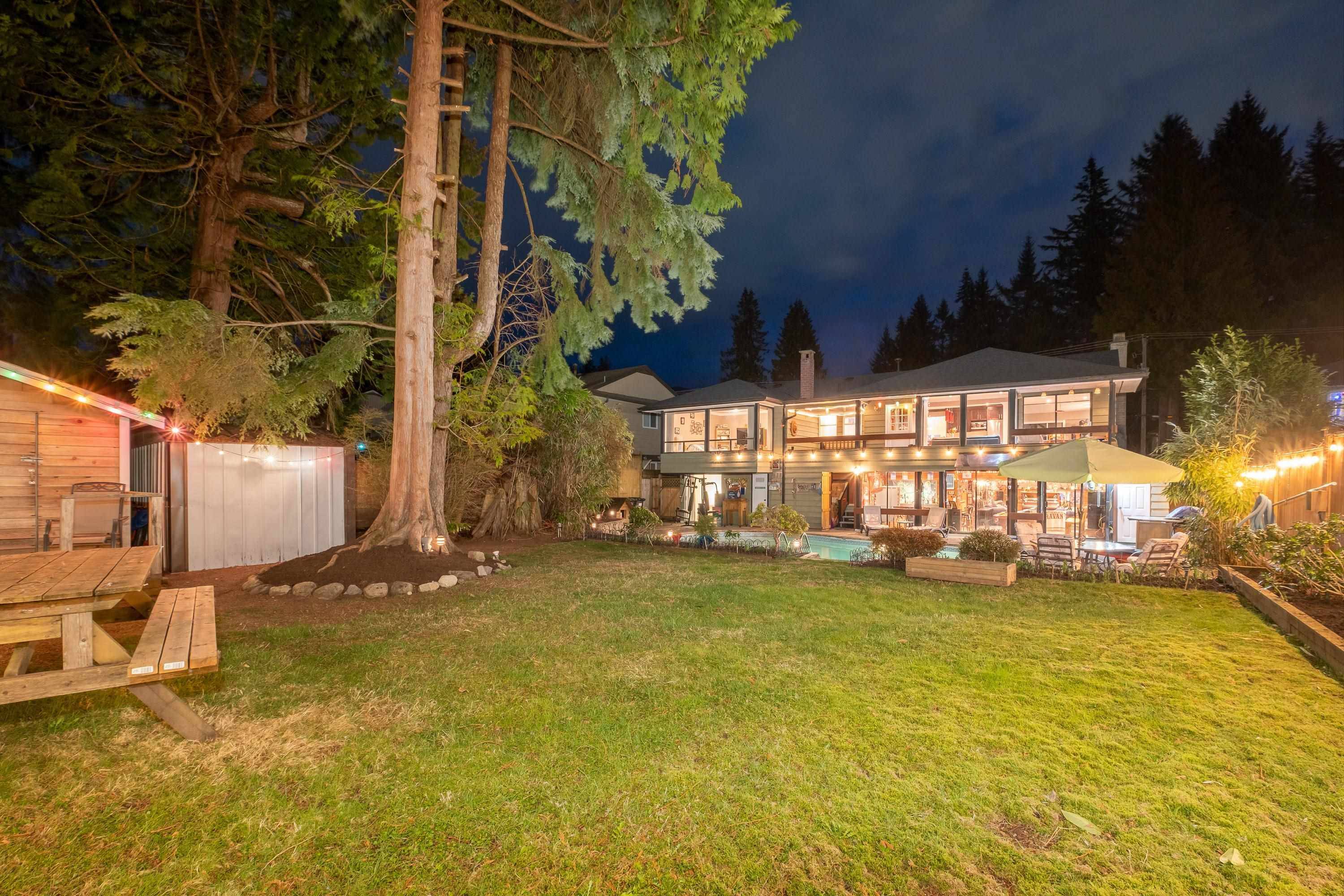 North Vancouver, BC V7J 3A6,2655 HOSKINS RD