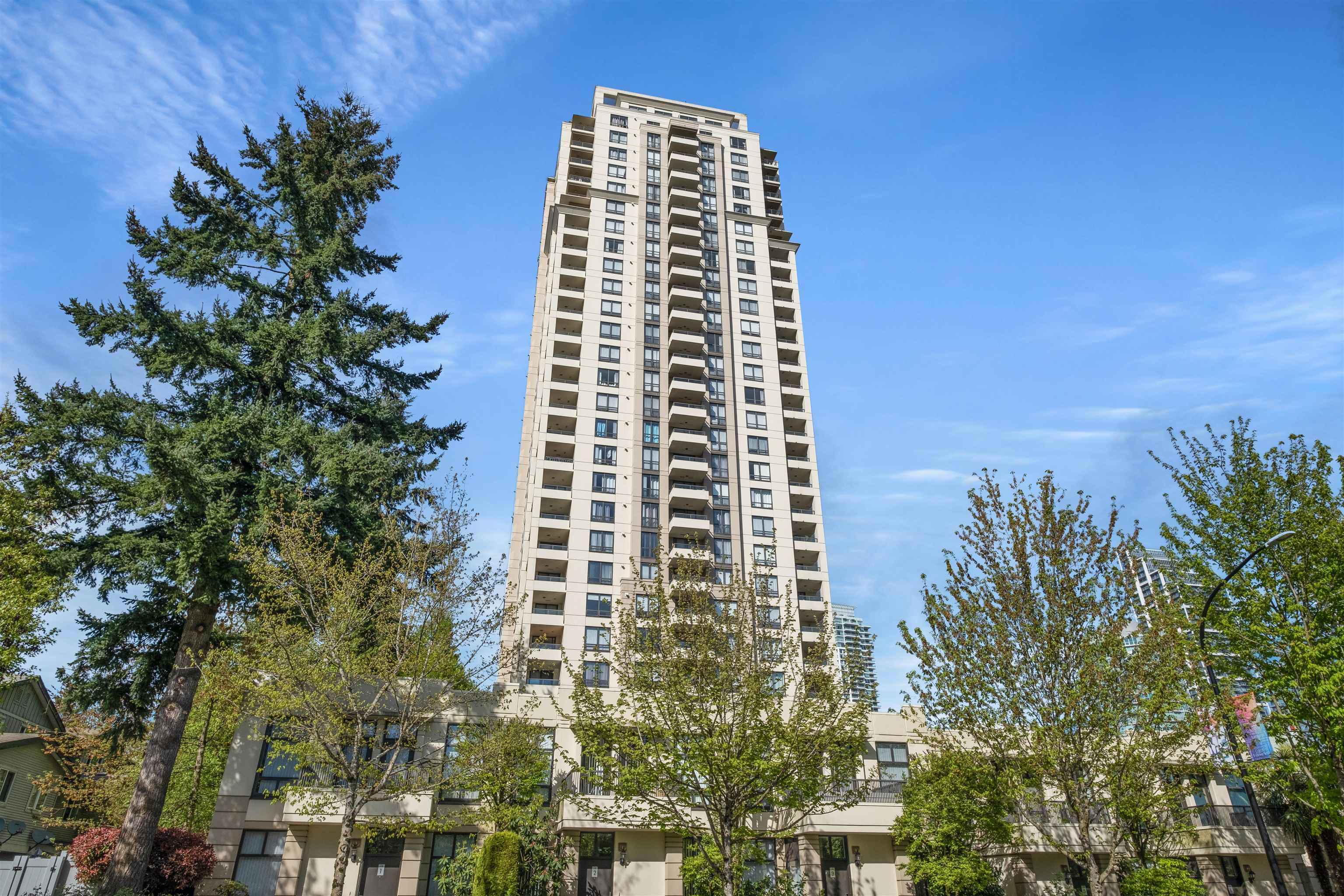 Burnaby, BC V5H 4P3,4333 CENTRAL BLVD #2802