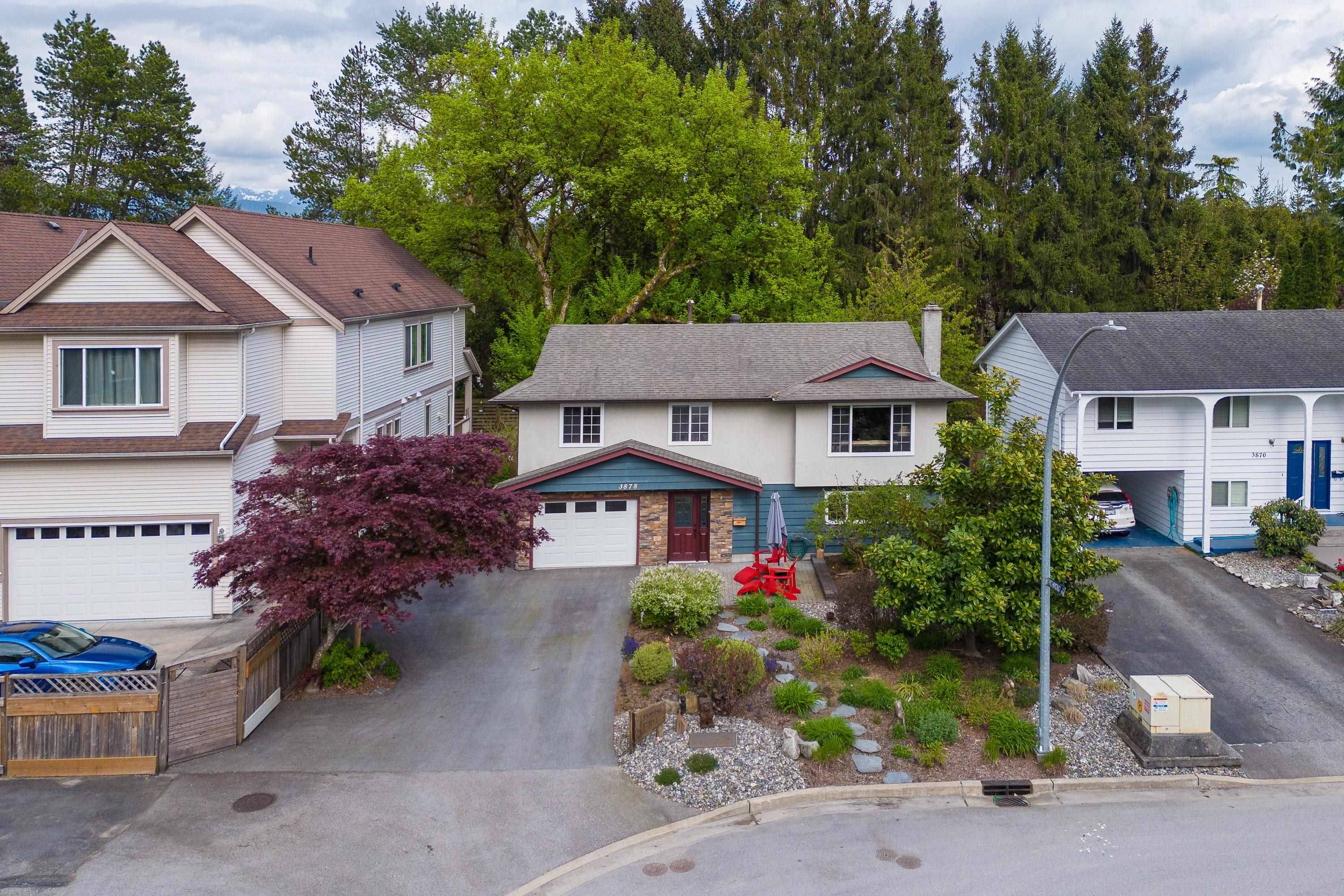 Port Coquitlam, BC V3B 3E8,3878 RICHMOND ST