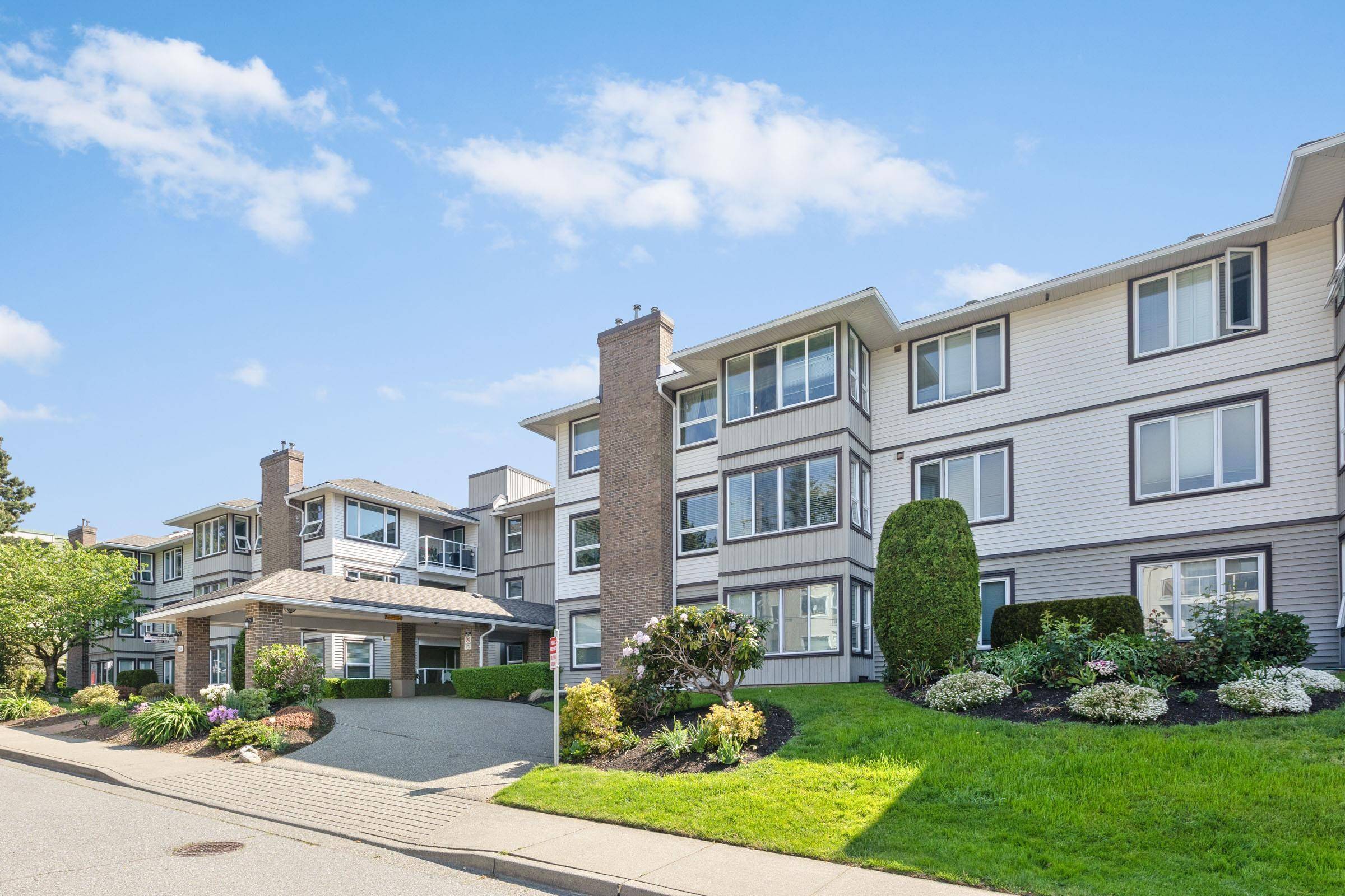 White Rock, BC V4B 4B9,1234 MERKLIN ST #303