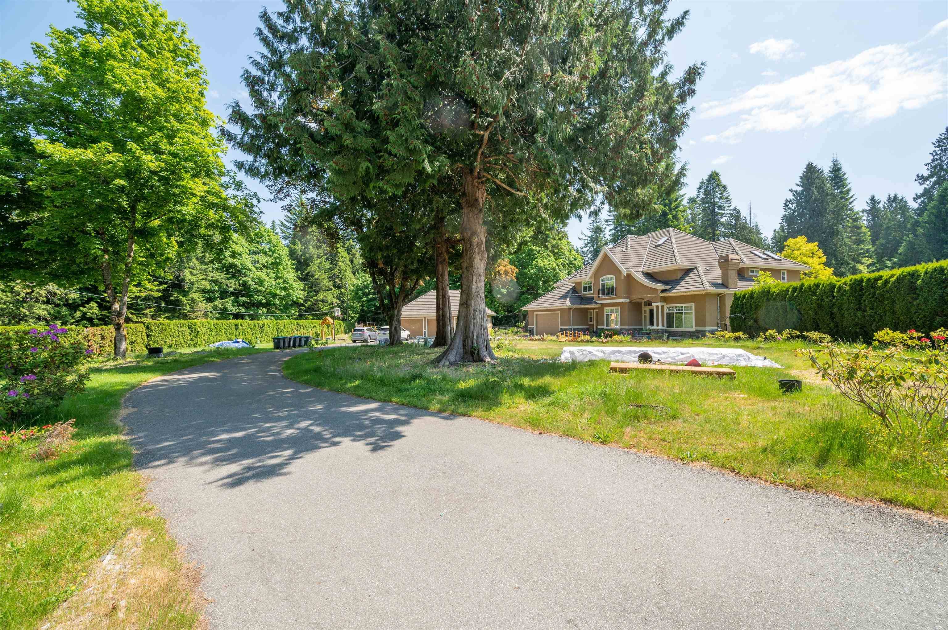 Surrey, BC V4P 1K4,13410 CRESCENT RD