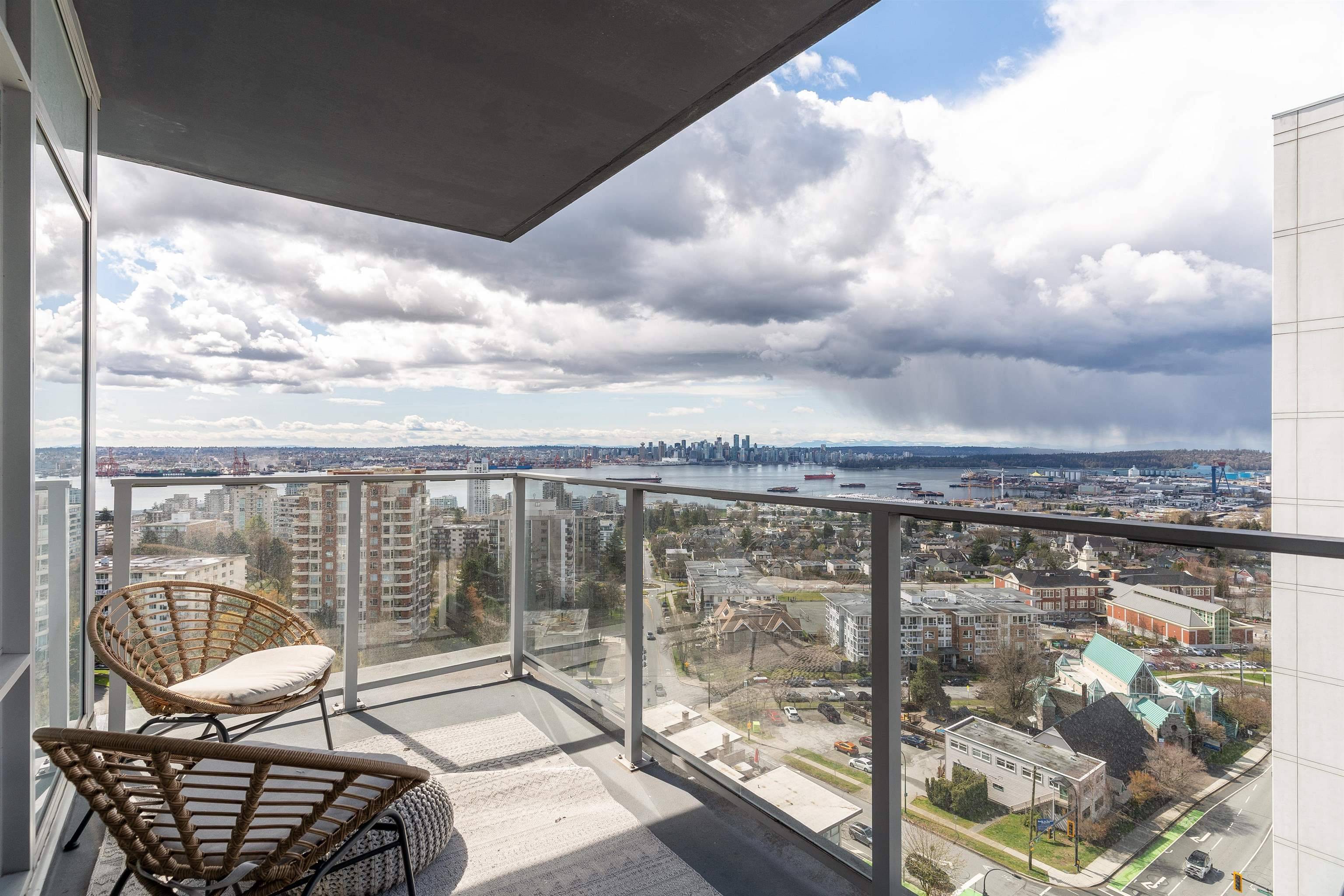 North Vancouver, BC V7M 0A7,158 W 13TH ST #1605