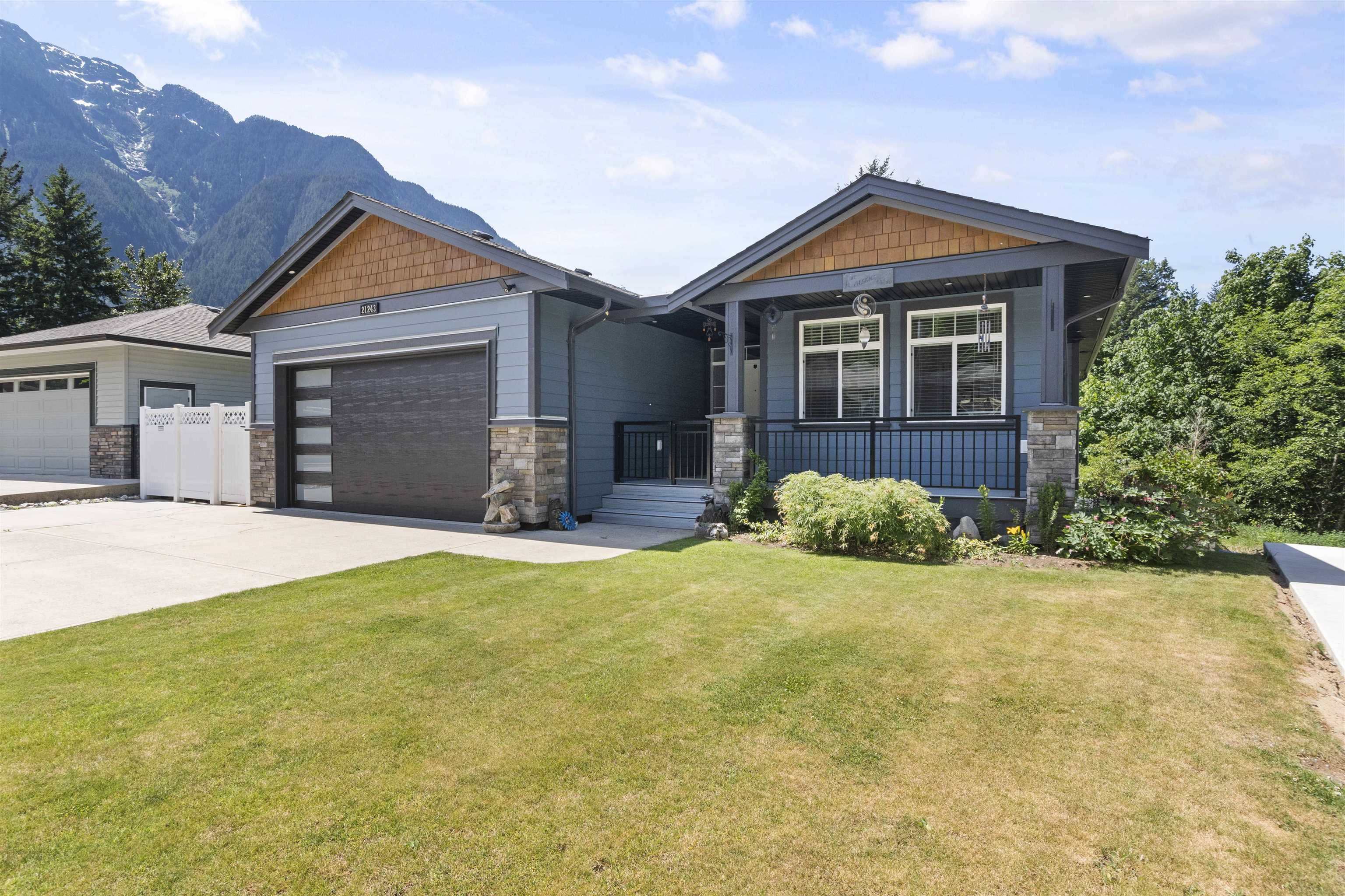 Hope, BC V0X 1L1,21243 KETTLE VALLEY PL