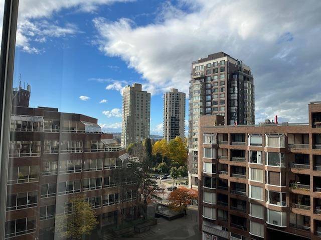 Vancouver, BC V6Z 2C1,1333 HORNBY ST #717