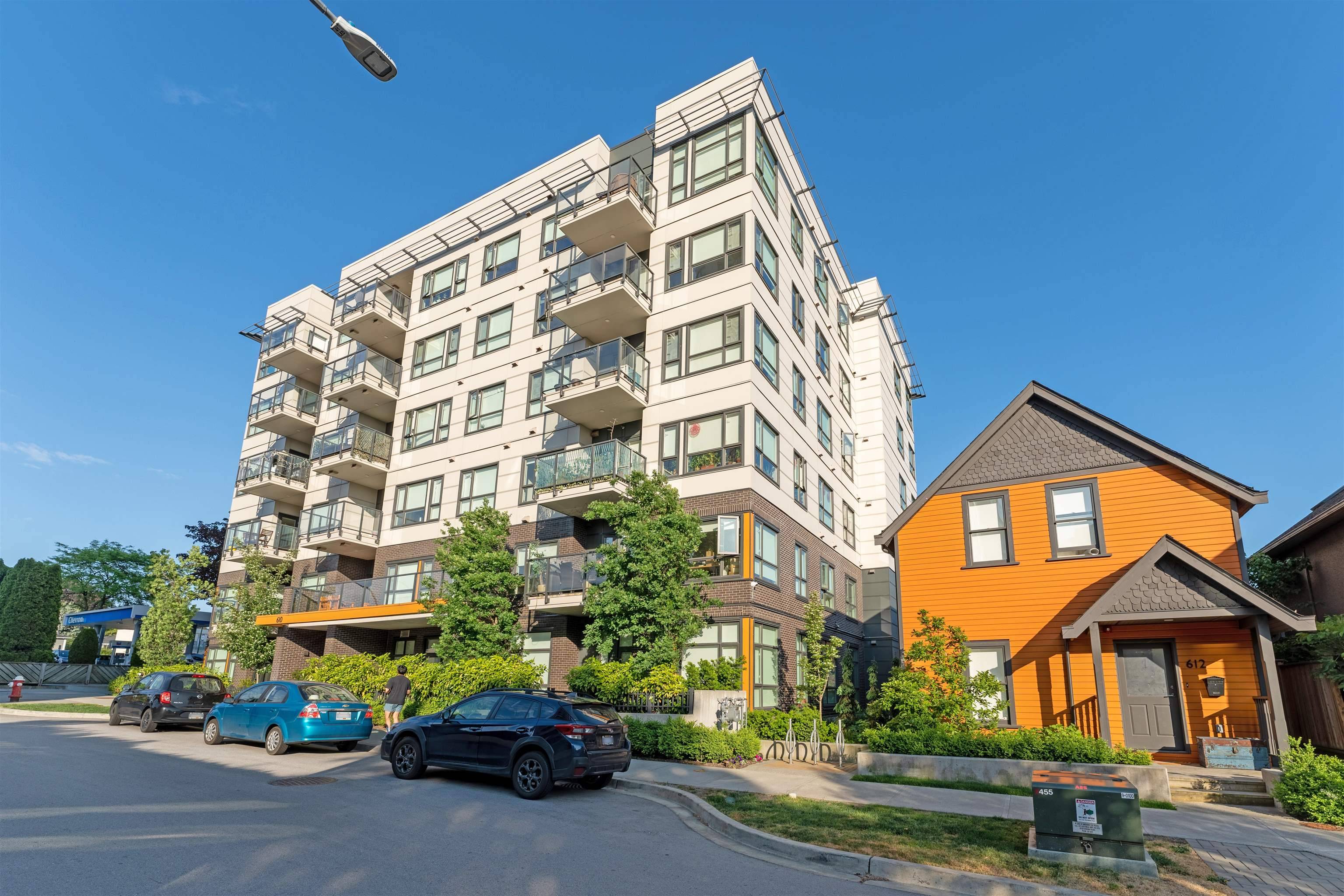 New Westminster, BC V3M 1W7,610 BRANTFORD ST #205