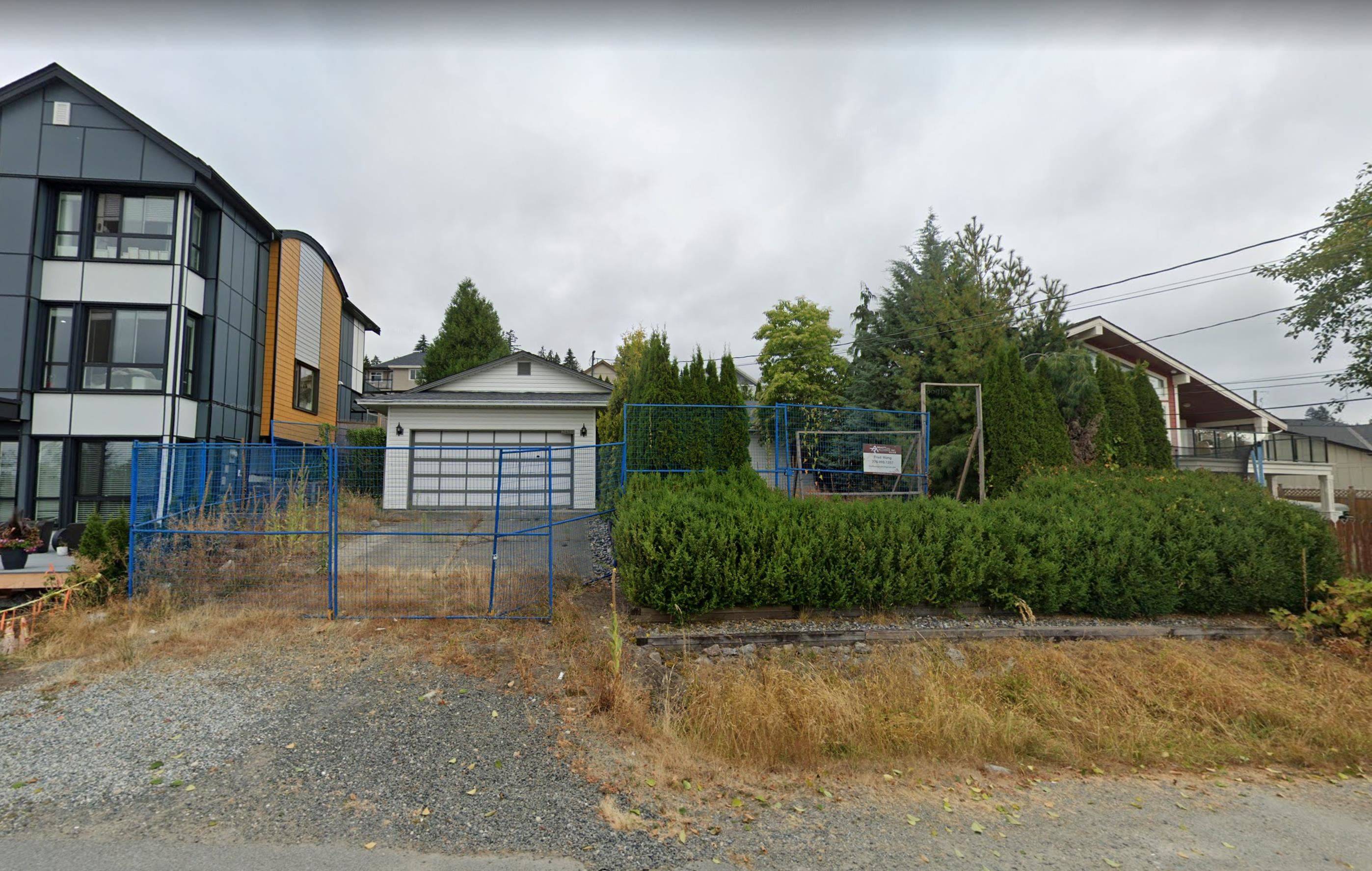 Coquitlam, BC V3B 3H7,3429 ROXTON AVE