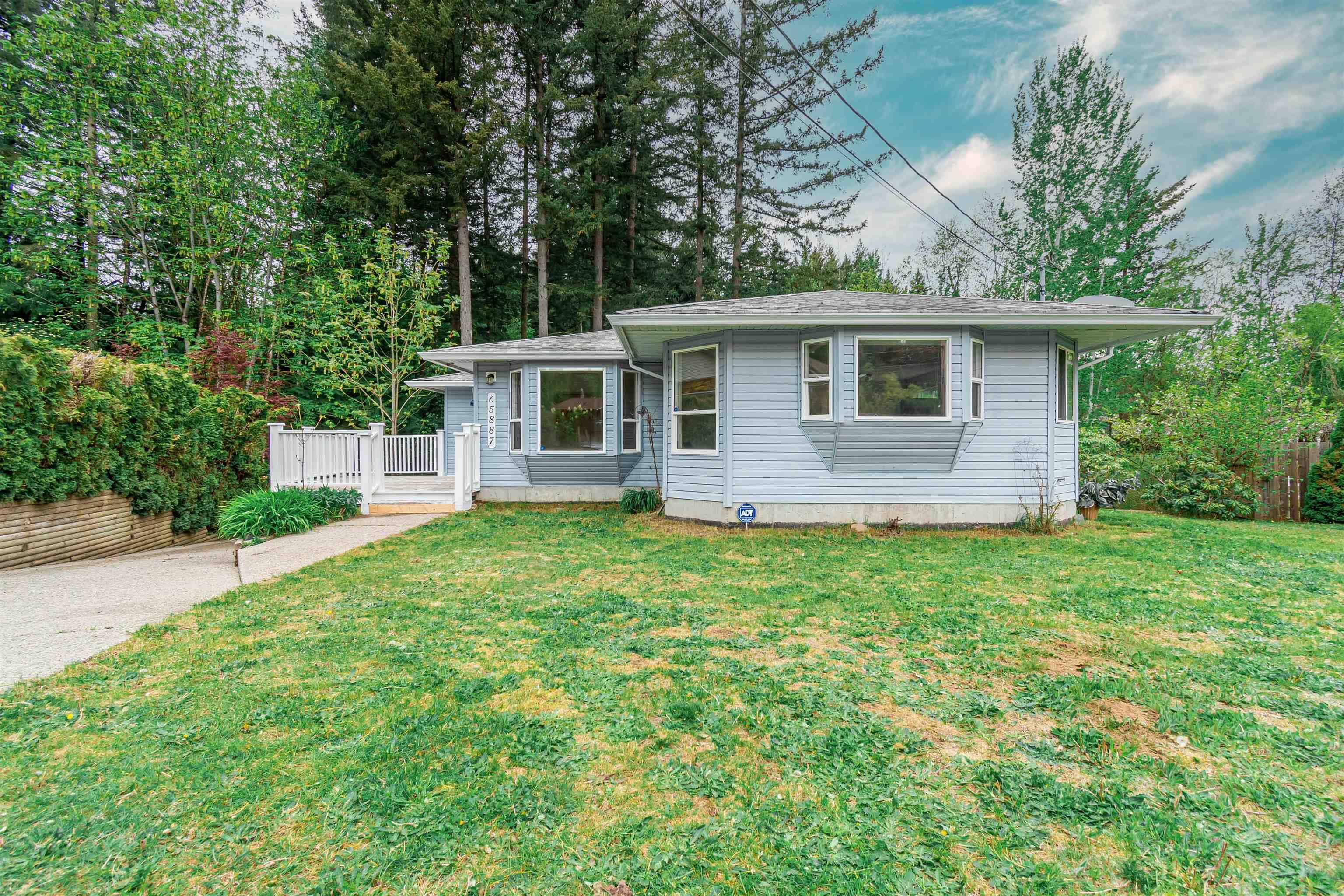 Hope, BC V0X 1L1,65887 OGILVIEW DR