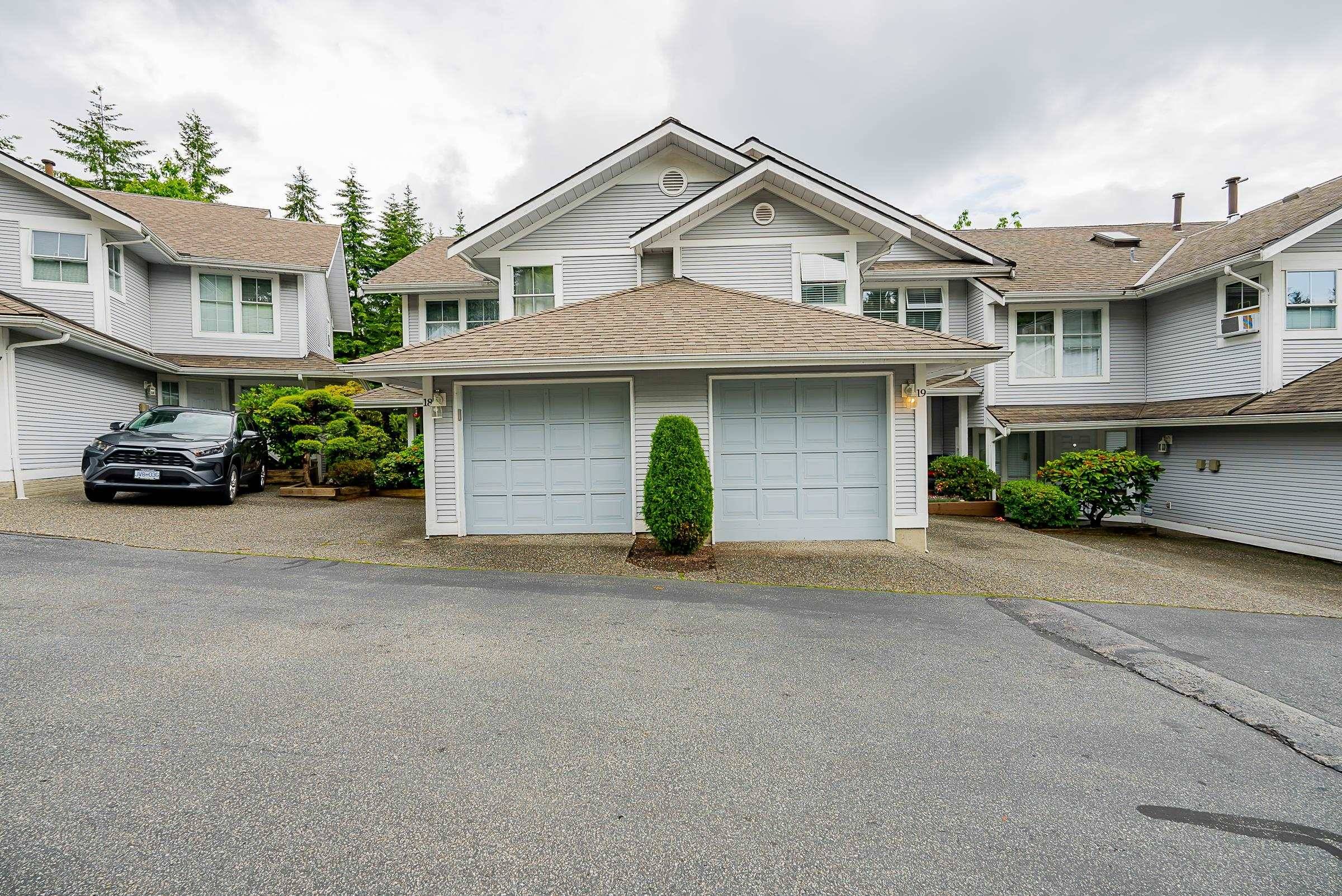 Coquitlam, BC V3E 2W9,2590 PANORAMA DR #19