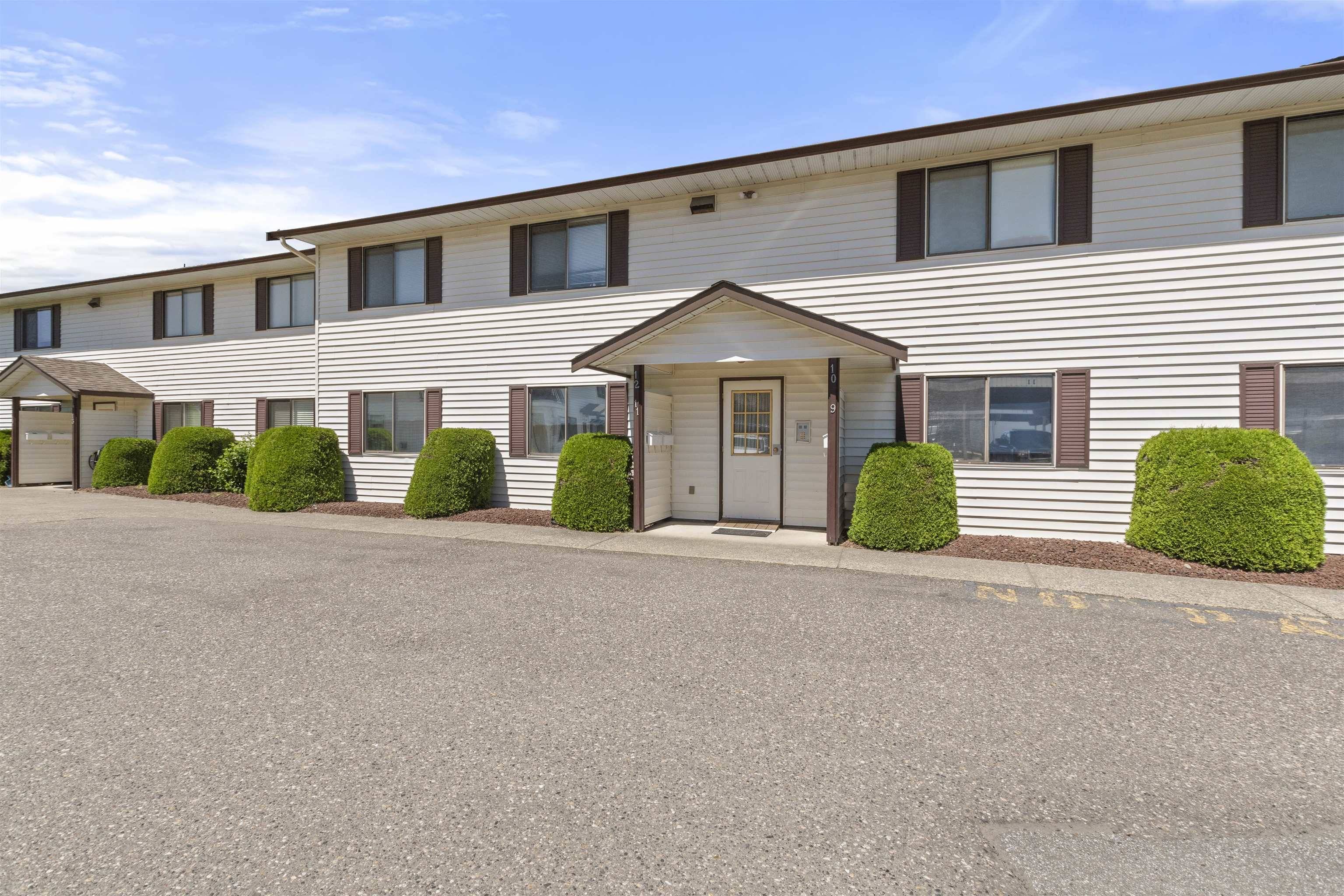 Sardis, BC V2R 2R9,7455 HURON ST #9