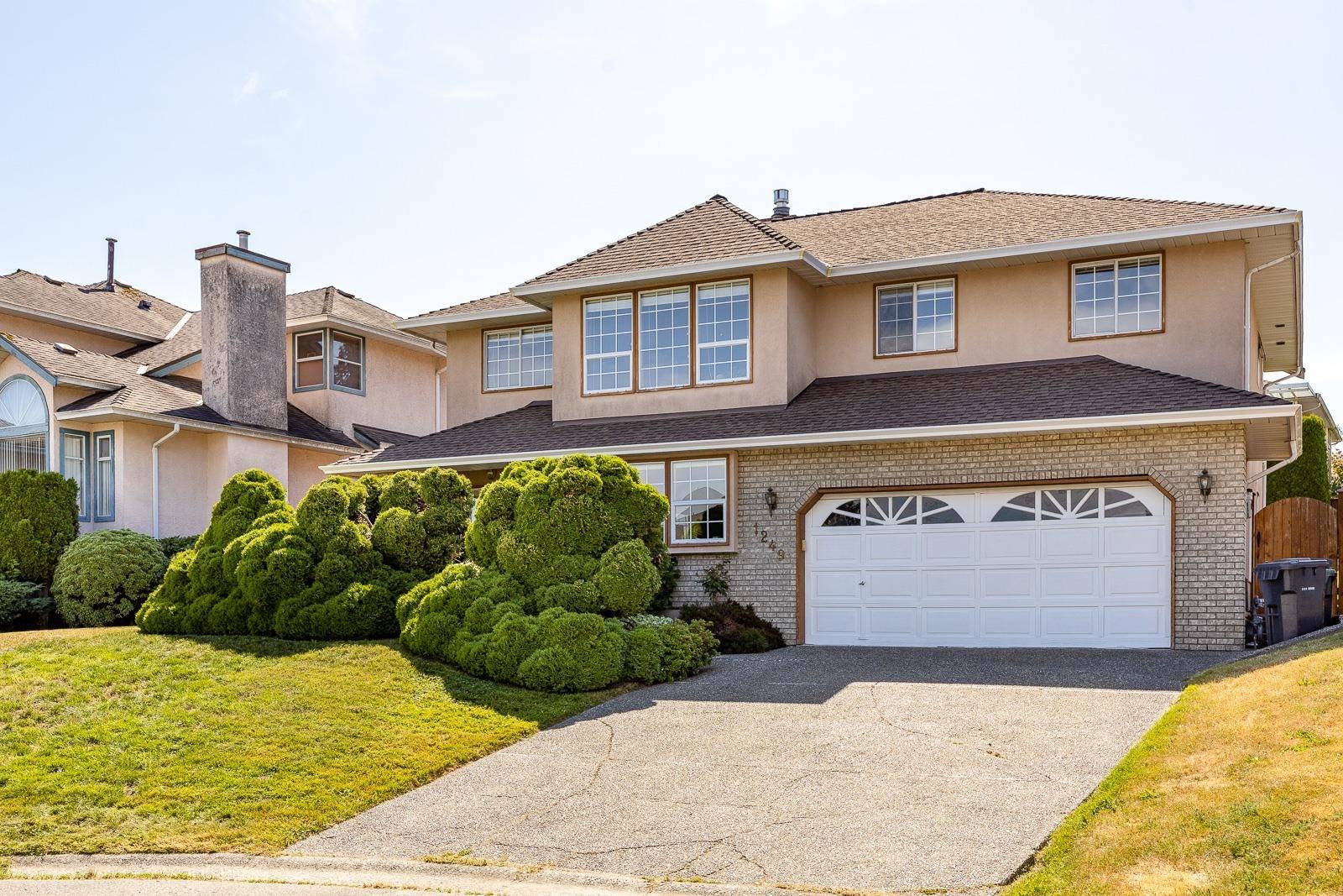 Port Coquitlam, BC V3C 5N3,1249 KNIGHTS CT