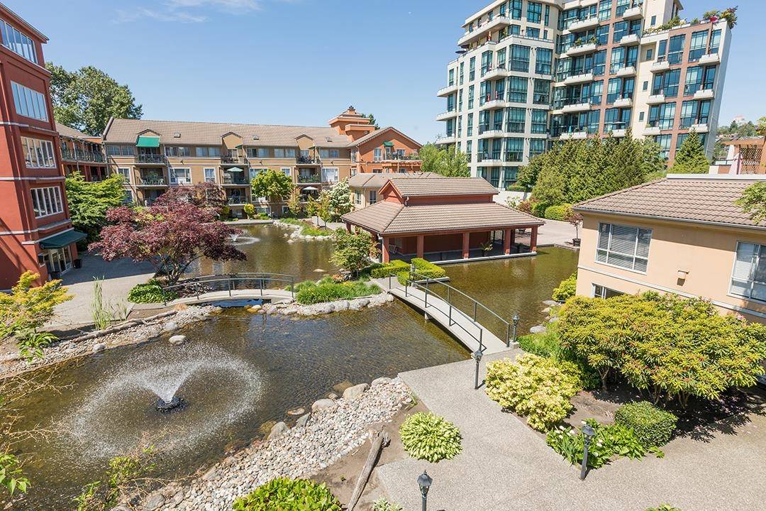 New Westminster, BC V3M 6N8,6 RENAISSANCE SQ #306